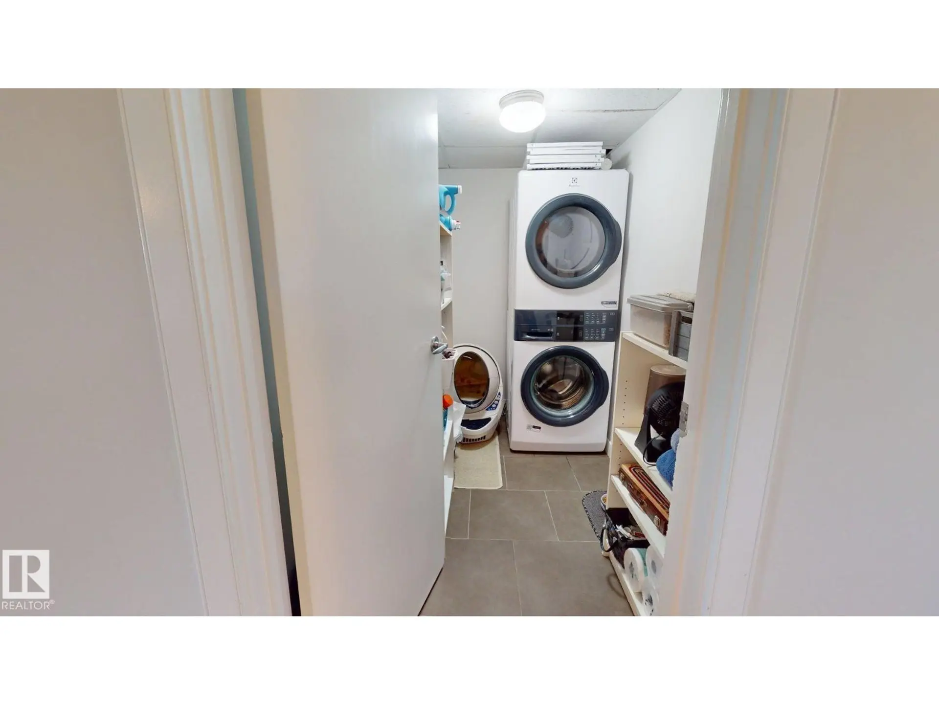 #405 9750 94 ST NW - Image 14
