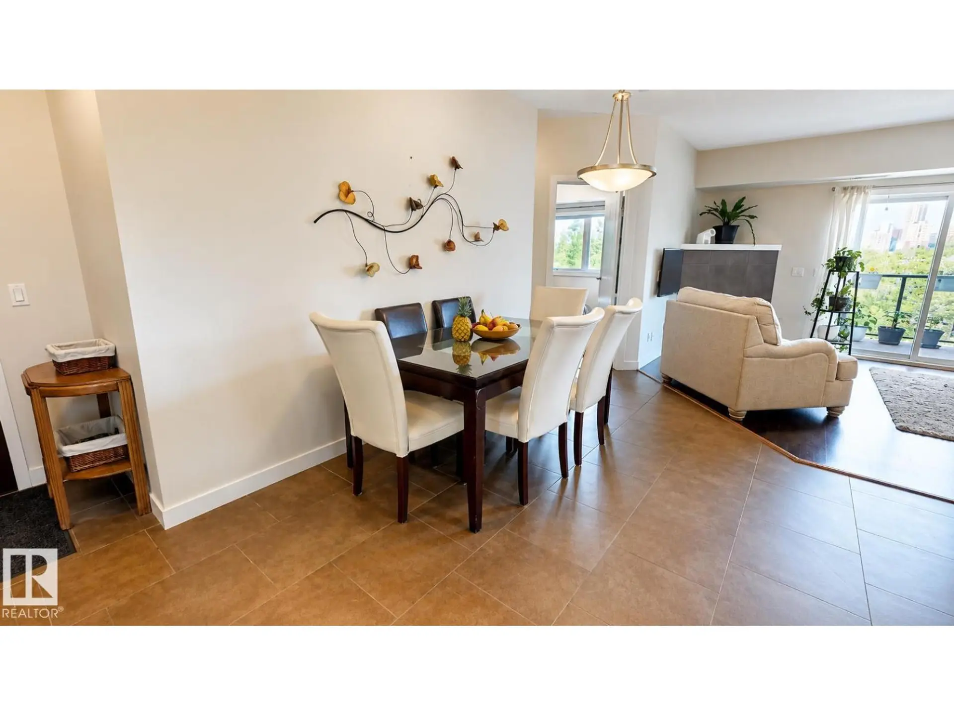 #405 9750 94 ST NW - Image 3