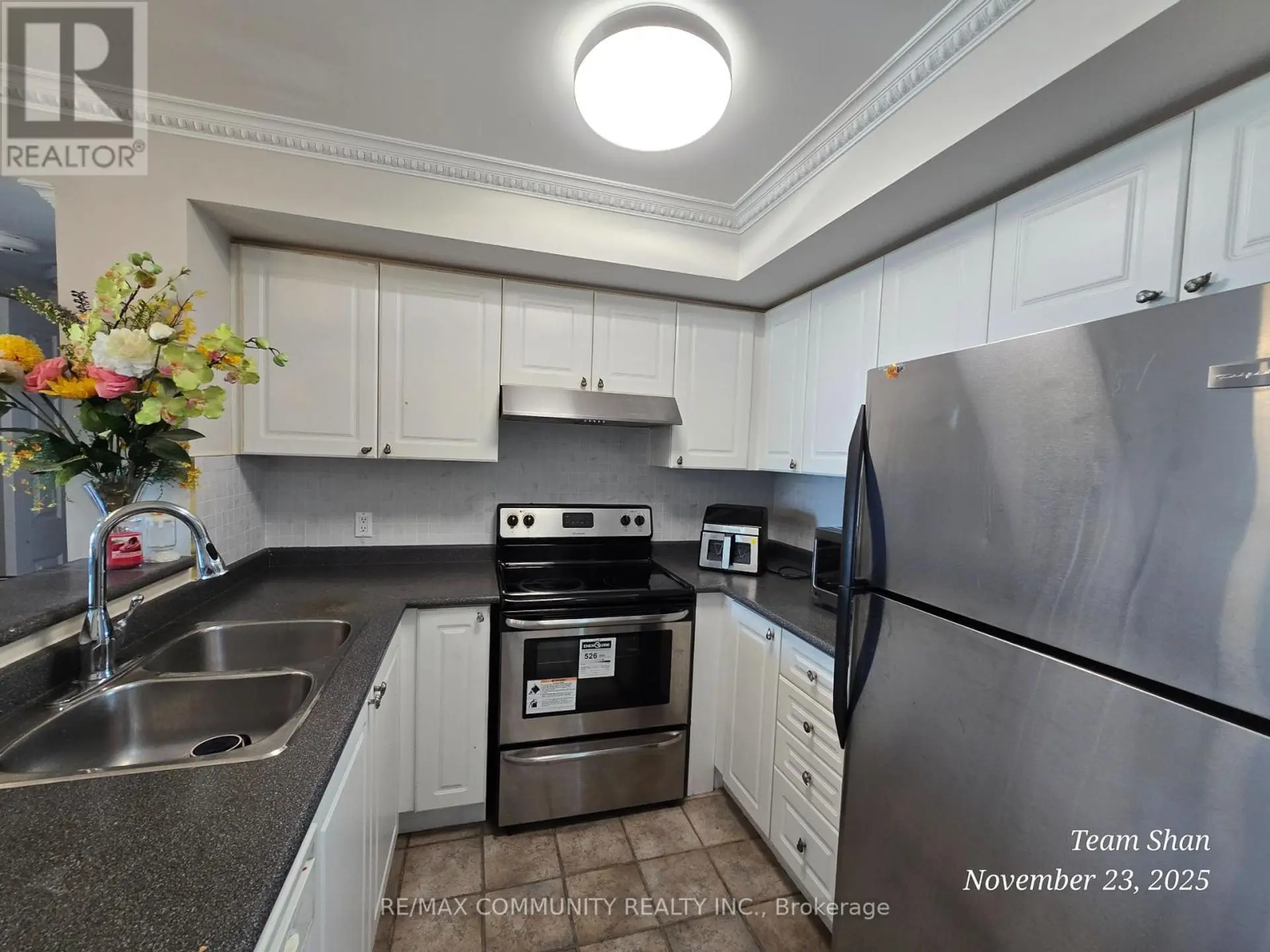 #PH302 1 LEE CENTERE DRIVE - Image 9