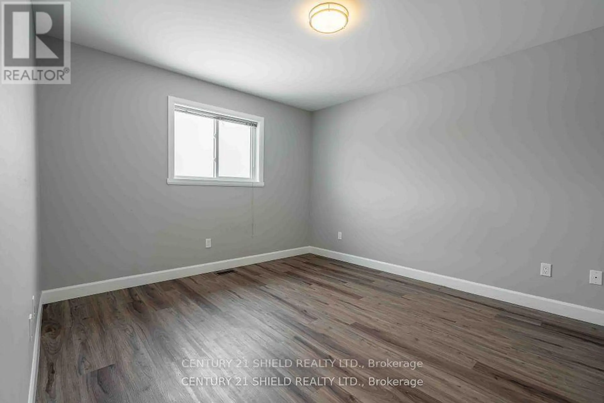 238 EAST RIDGE DRIVE - Image 10