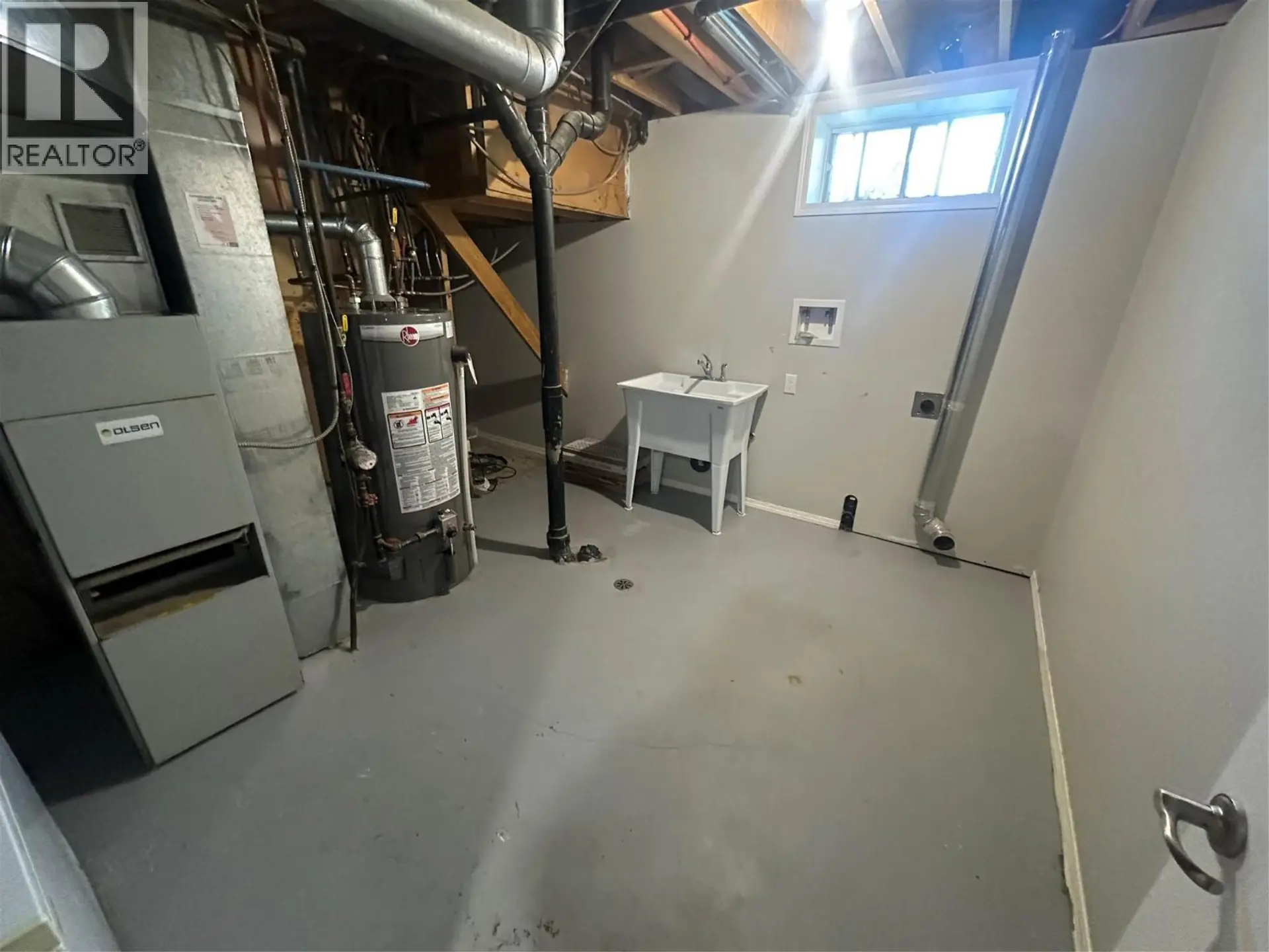 4108 52A Place NE - Image 17