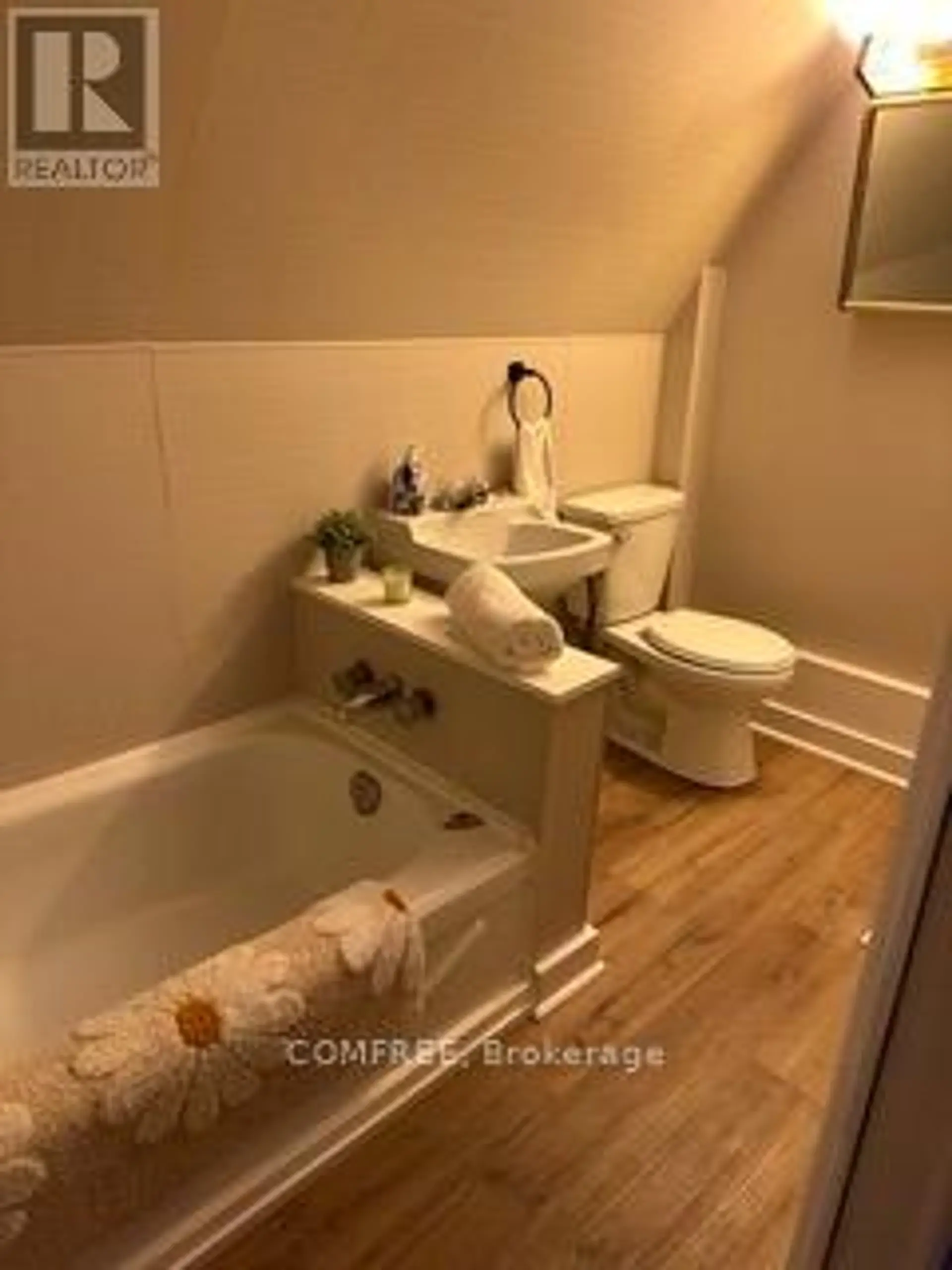 10 NEILSON STREET - Image 6