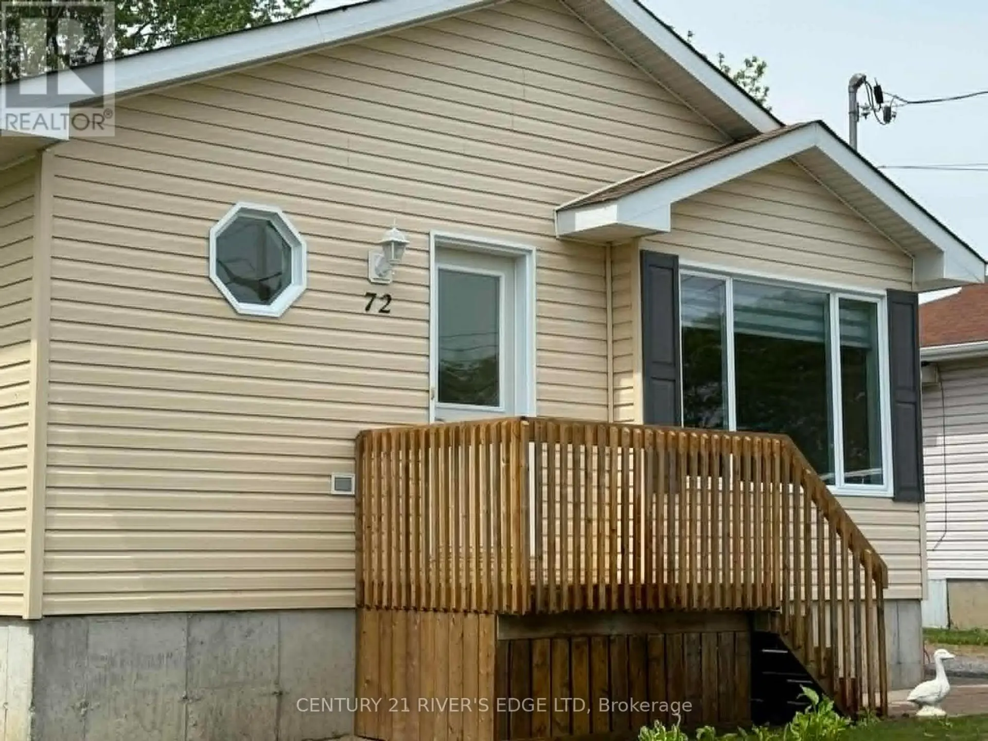 72 ST LAWRENCE STREET - Image 1
