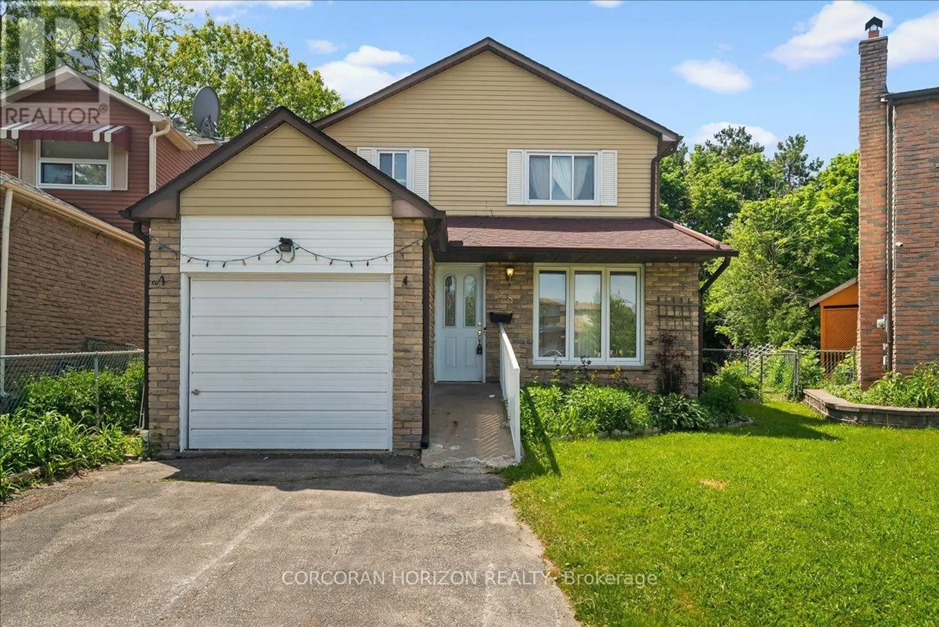 28 CHAD CRESCENT - Image 1