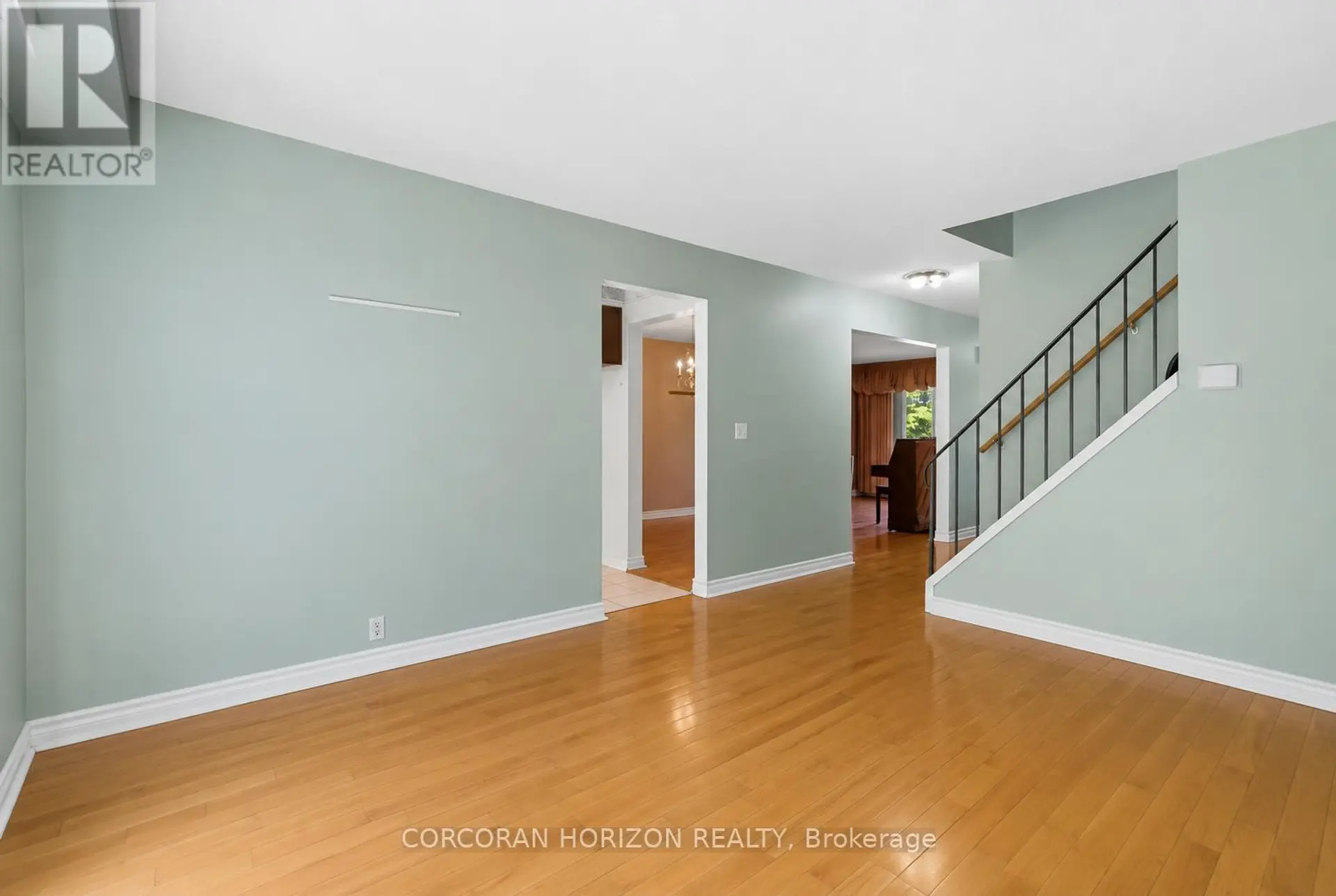28 CHAD CRESCENT - Image 11