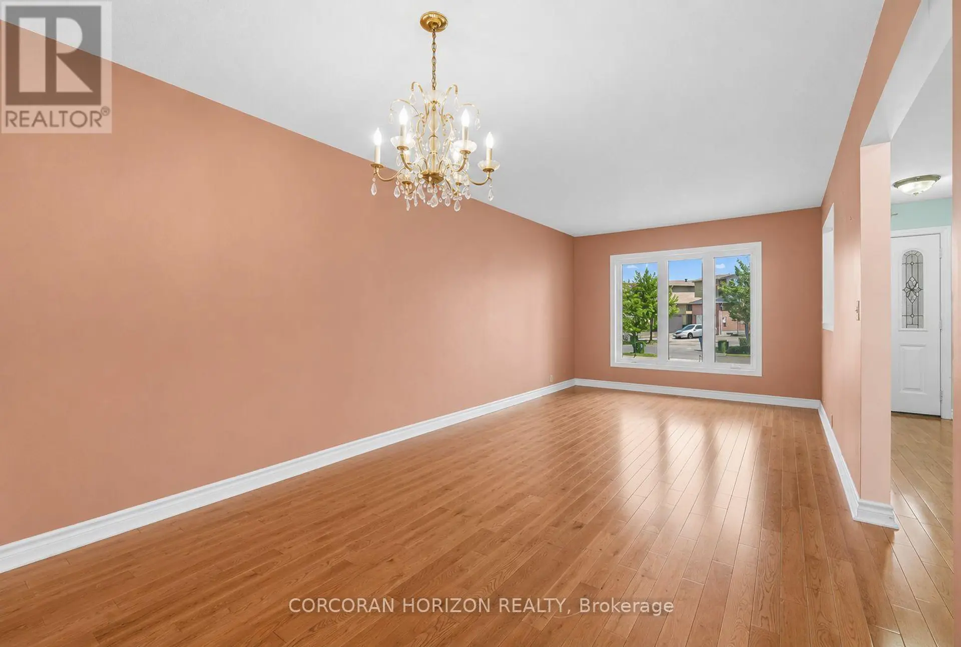 28 CHAD CRESCENT - Image 5