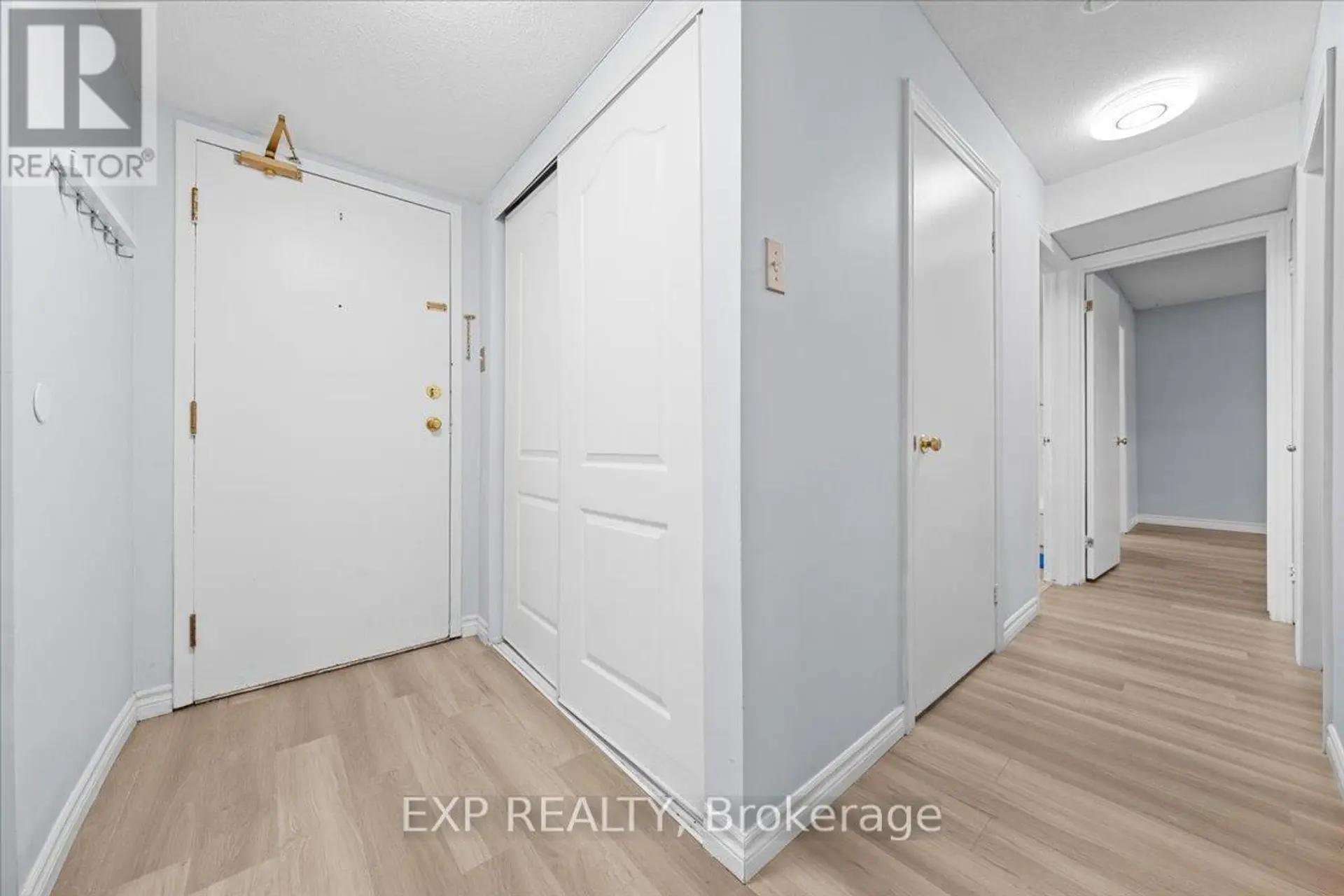 #15 268 LORRY GREENBERG DRIVE - Image 14