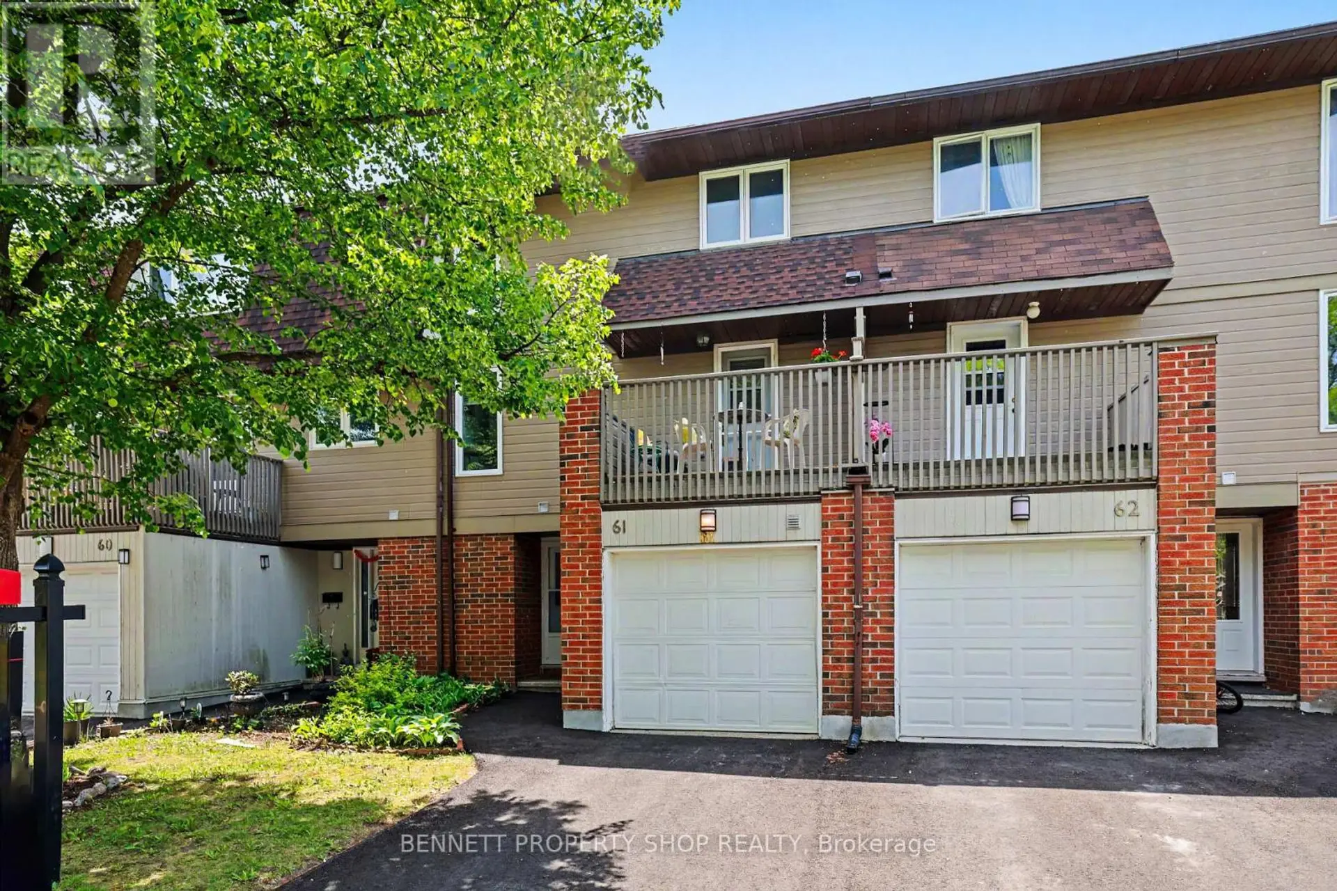 #61 3205 UPLANDS DRIVE - Image 1