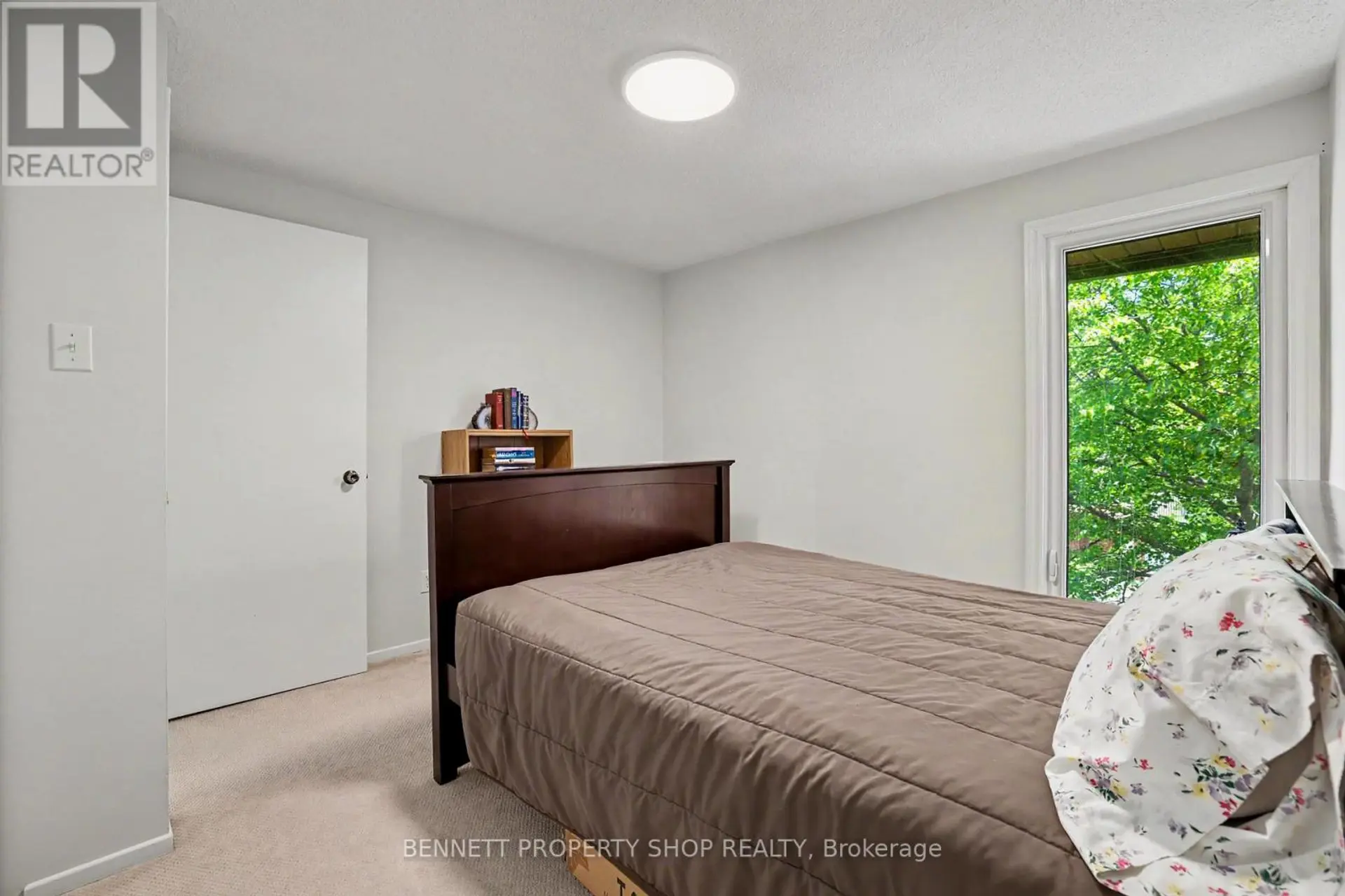 #61 3205 UPLANDS DRIVE - Image 14