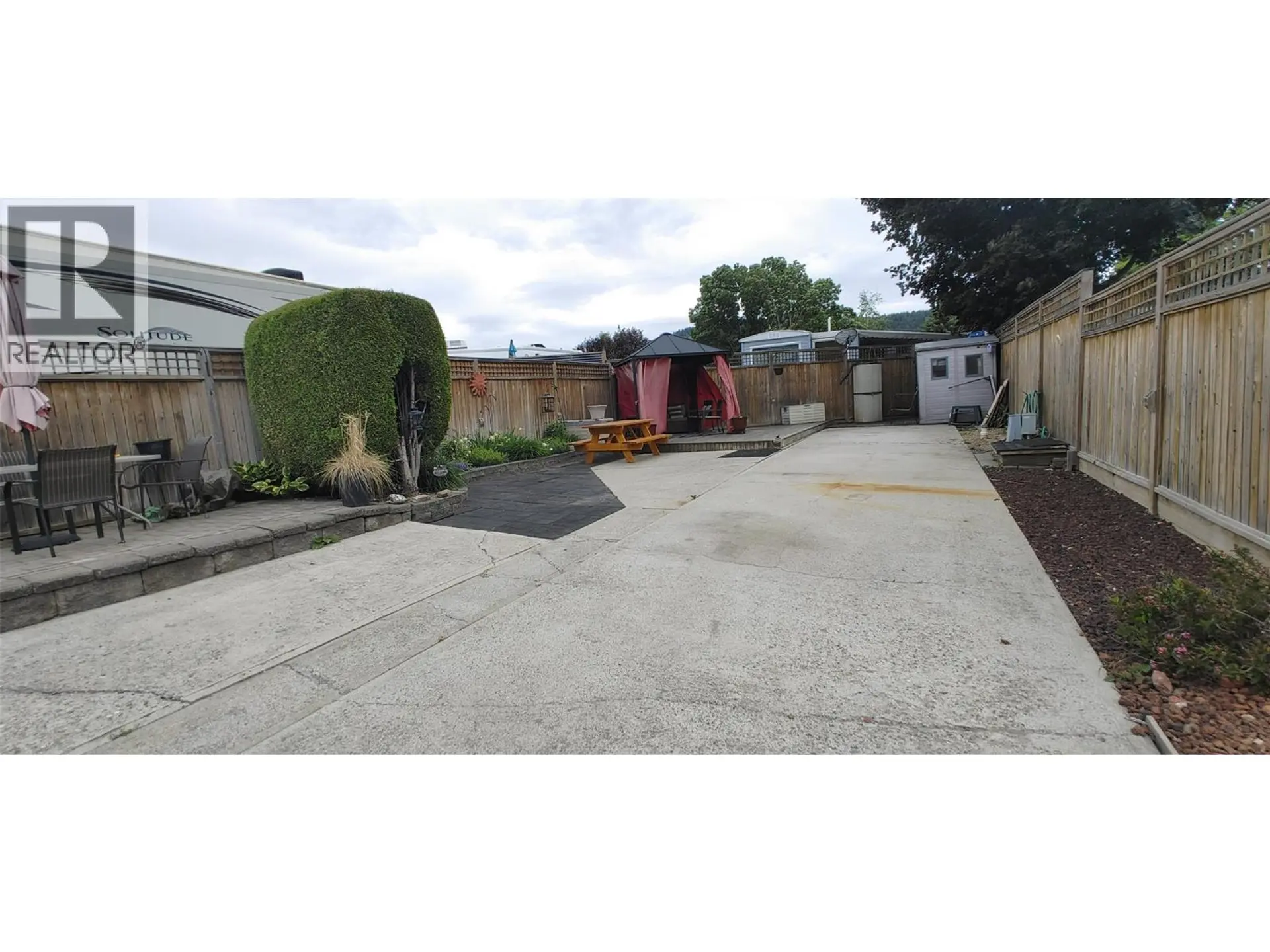 #143 415 Commonwealth Road - Image 17