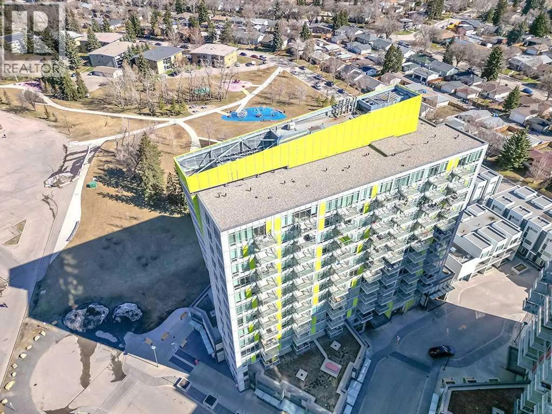 #706 30 Brentwood Common NW - Image 16