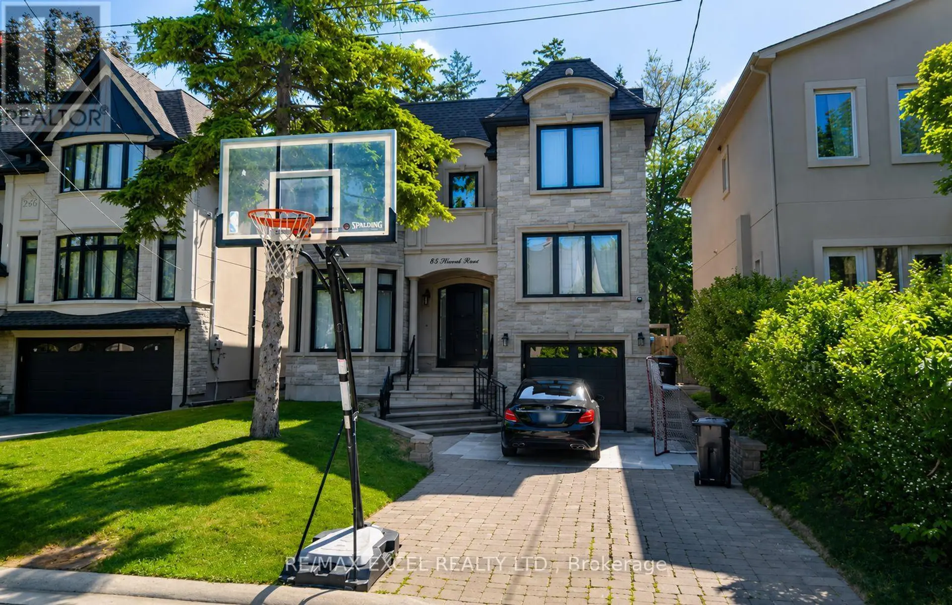 45 STUART CRESCENT