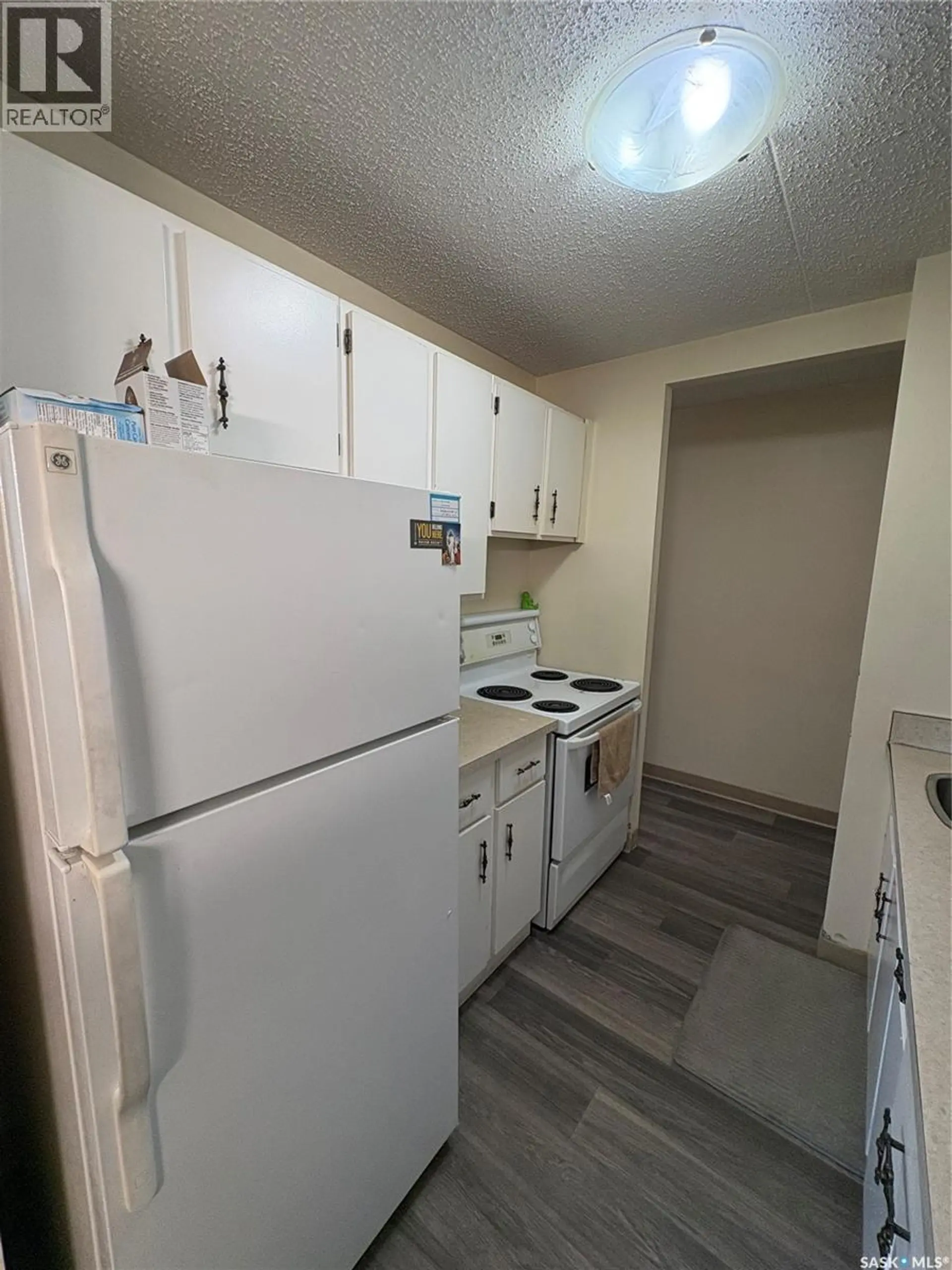 #11 35 Centennial STREET - Image 15