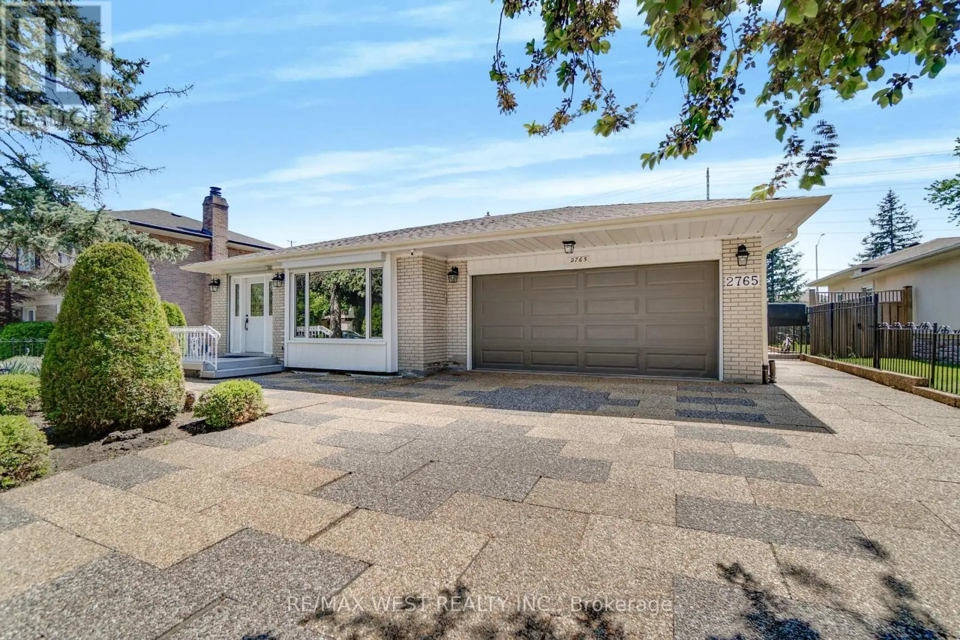 2765 BUSHLAND CRESCENT - Image 1