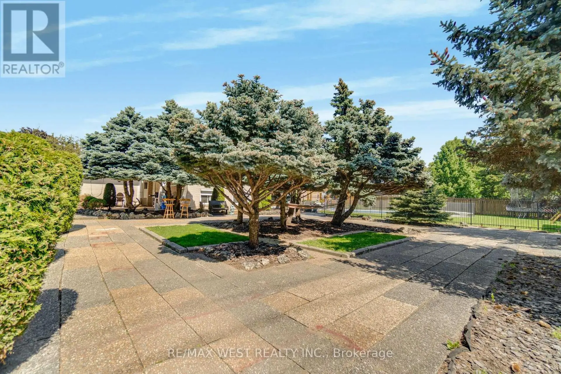 2765 BUSHLAND CRESCENT - Image 10
