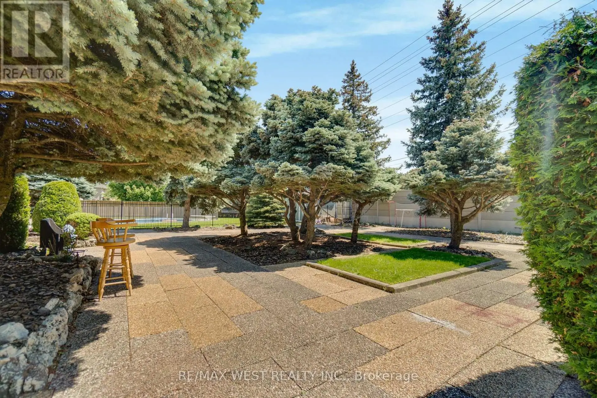 2765 BUSHLAND CRESCENT - Image 9