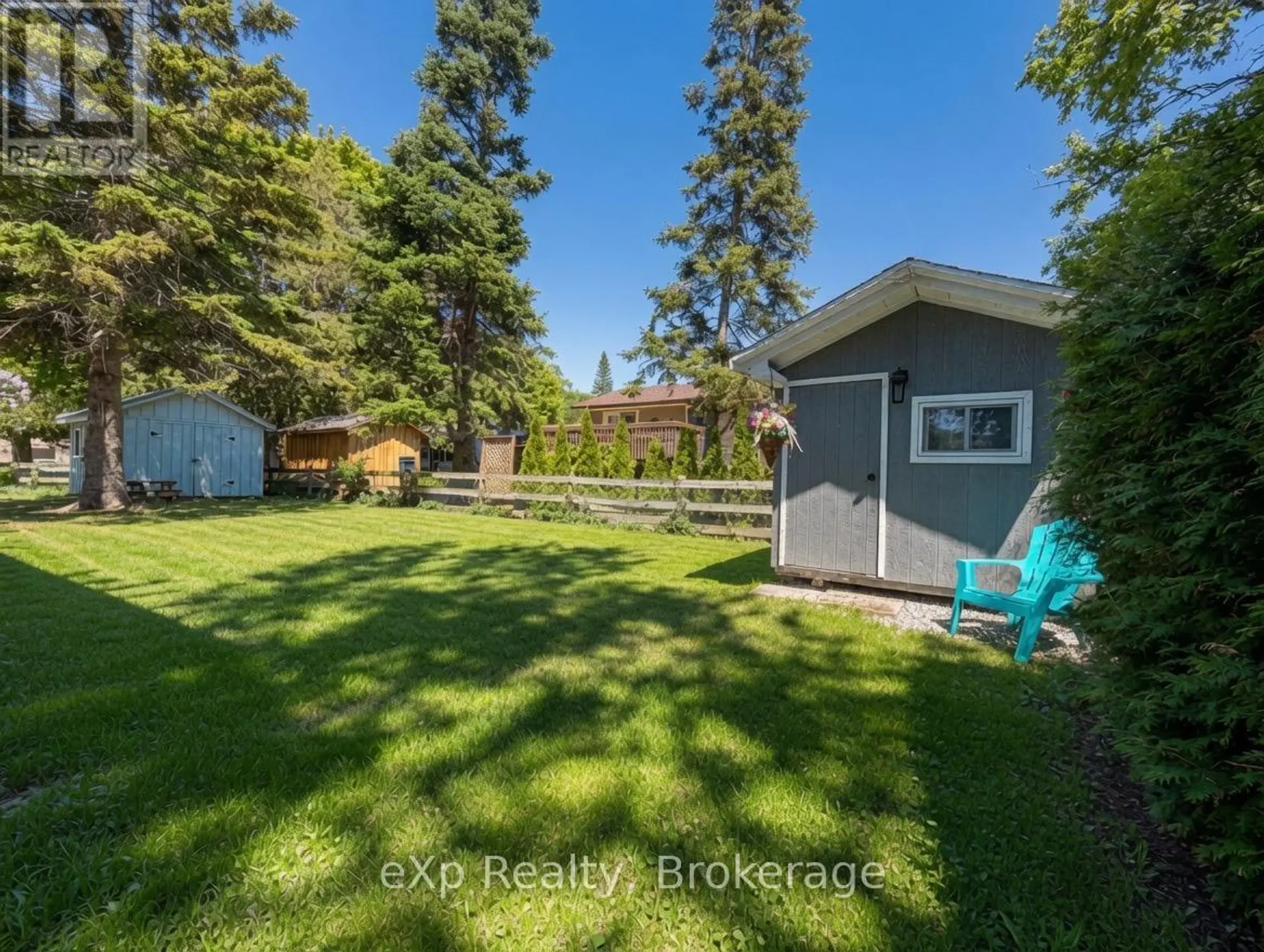240 BAY STREET - Image 14