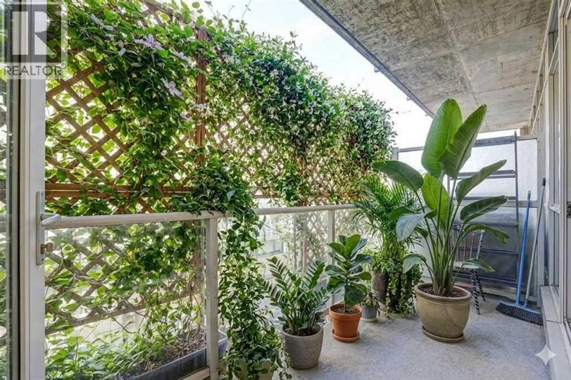 #410 235 9A Street NW - Image 15