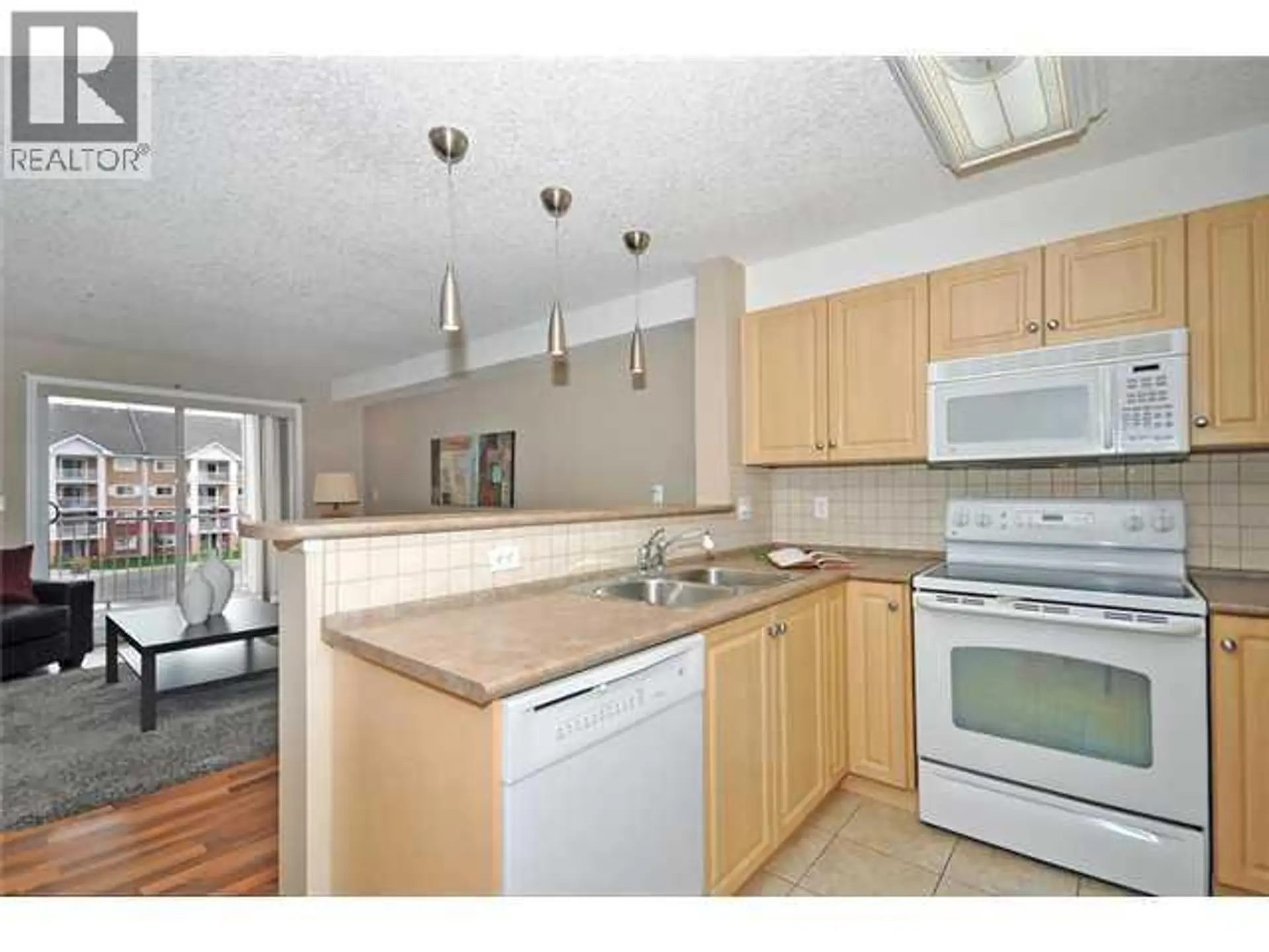 #2310 10 Prestwick Bay SE - Image 6