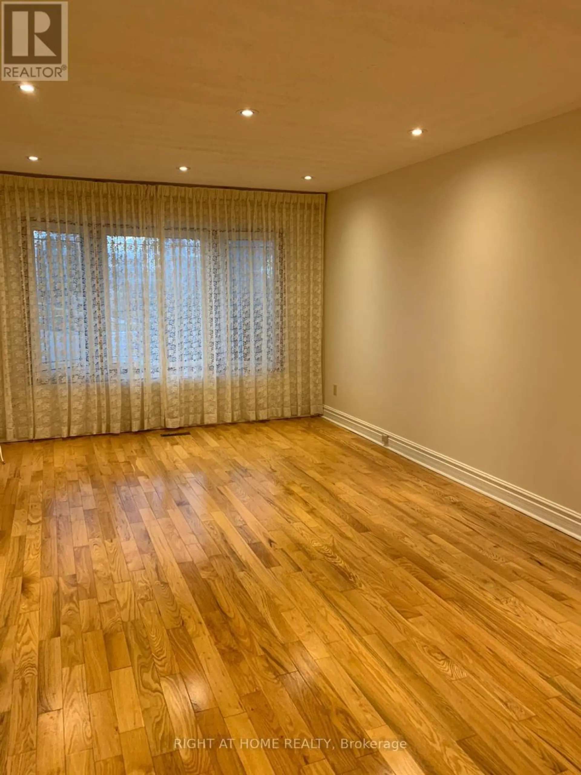505 LONDON ROAD - Image 8