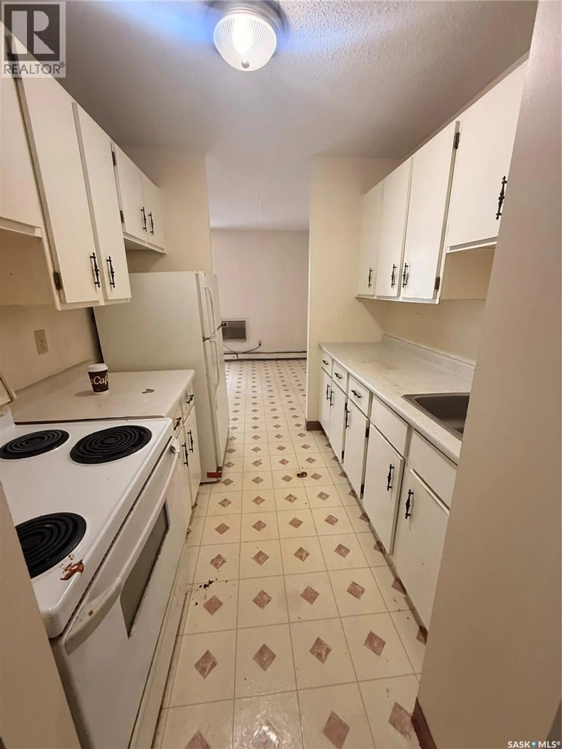 #24 47 Centennial STREET - Image 5