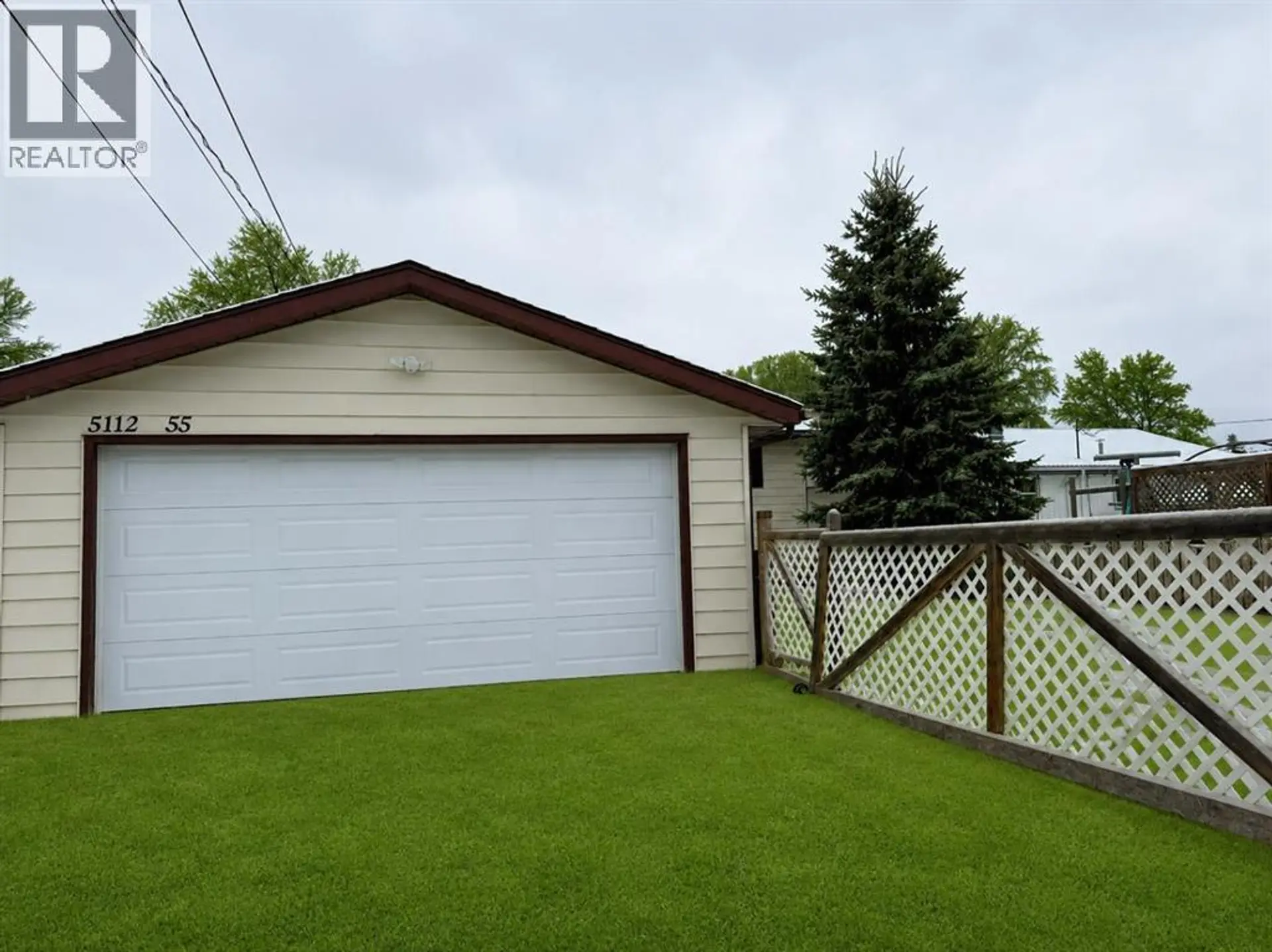 5112 55 Ave - Image 16