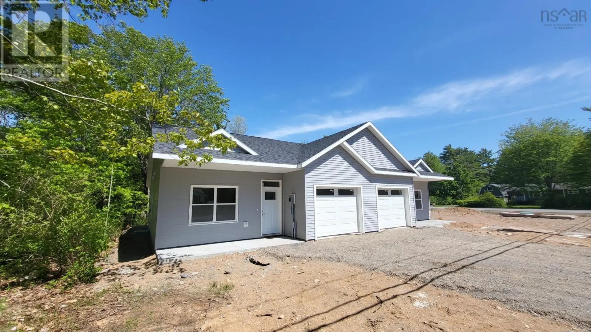 1435 Princess Crescent - Image 1