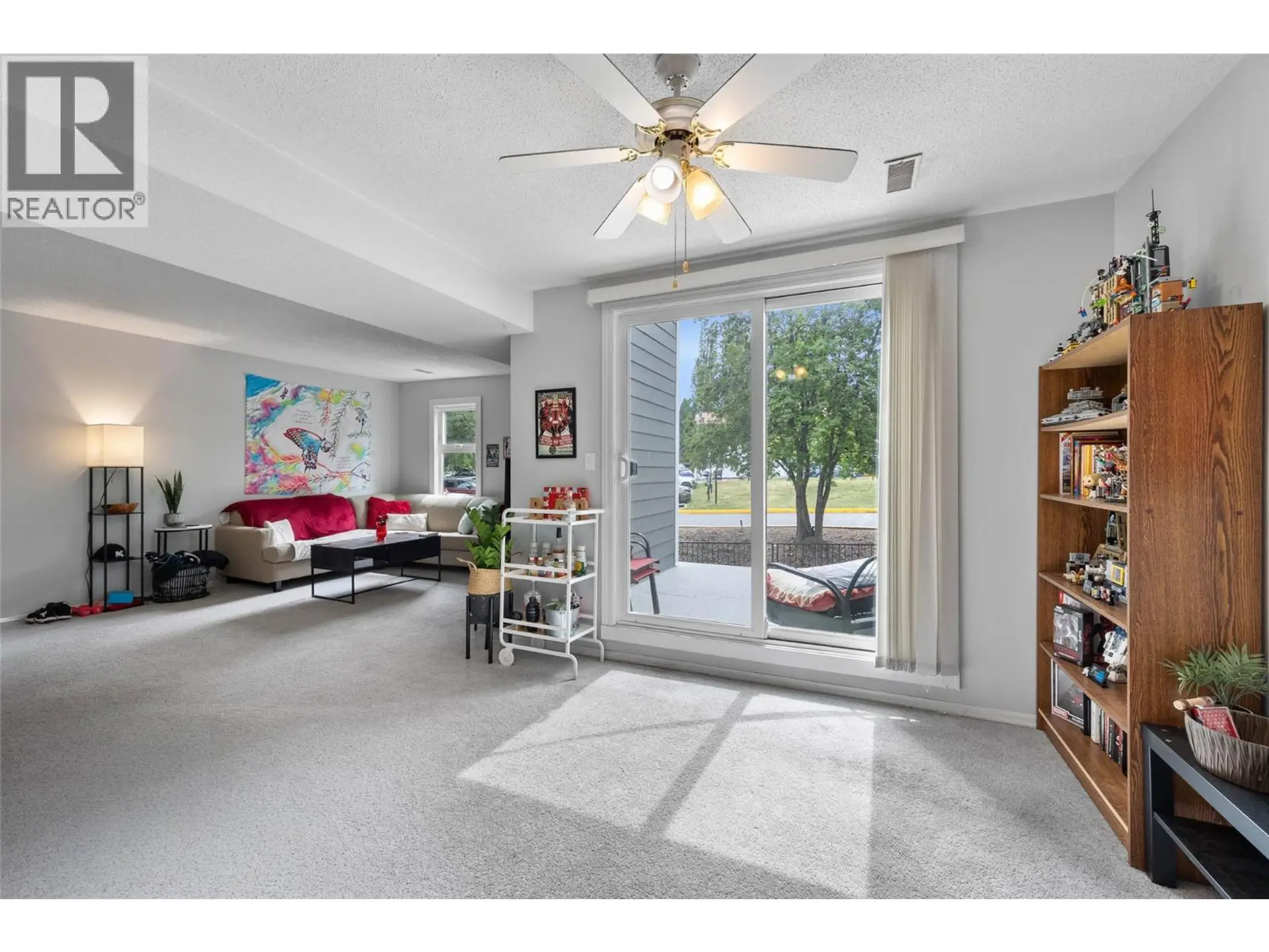 #23 1435 Summit Drive - Image 8