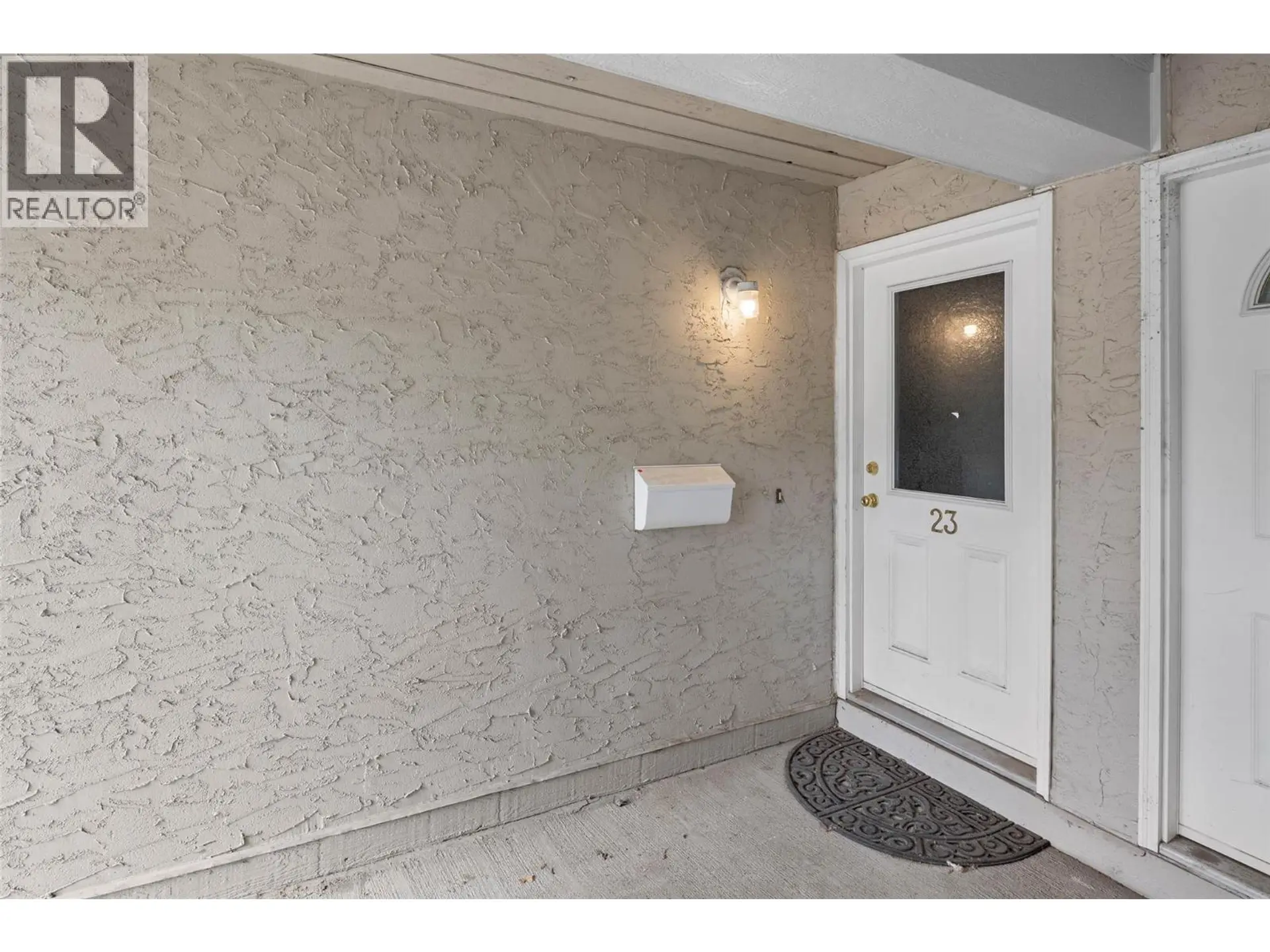 #23 1435 Summit Drive - Image 2
