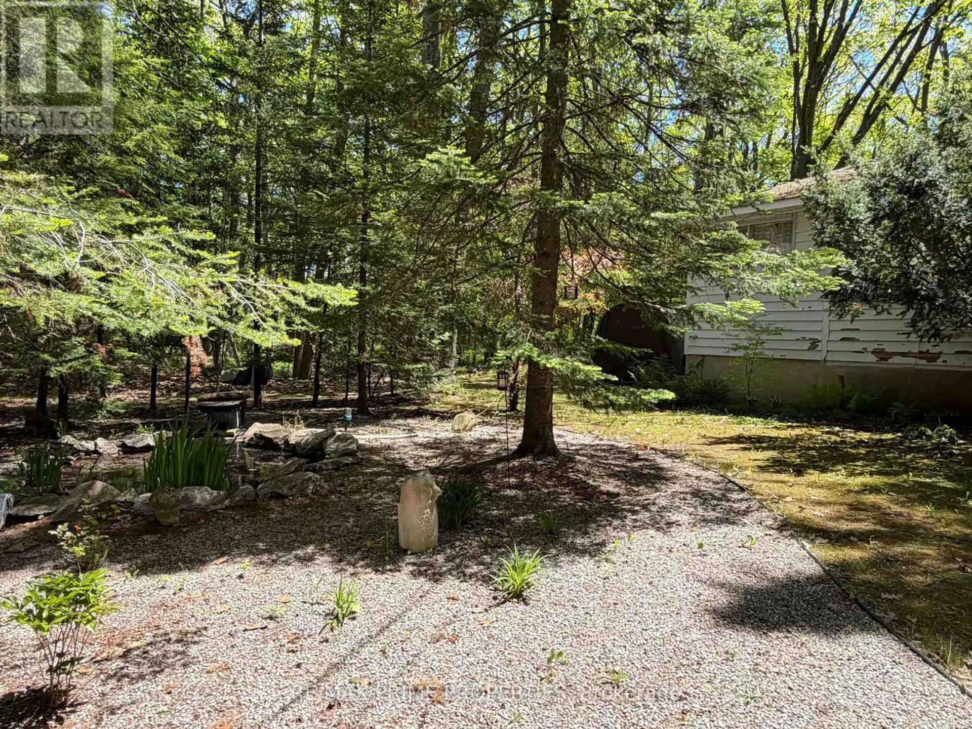 187 FREDERICK DRIVE - Image 6