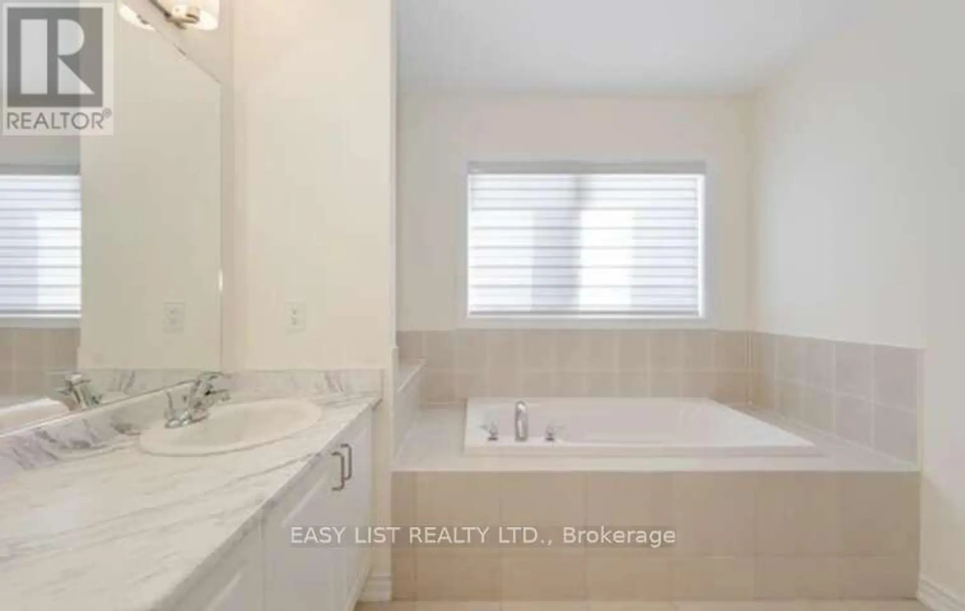 37 ROYAL FERN CRESCENT - Image 10