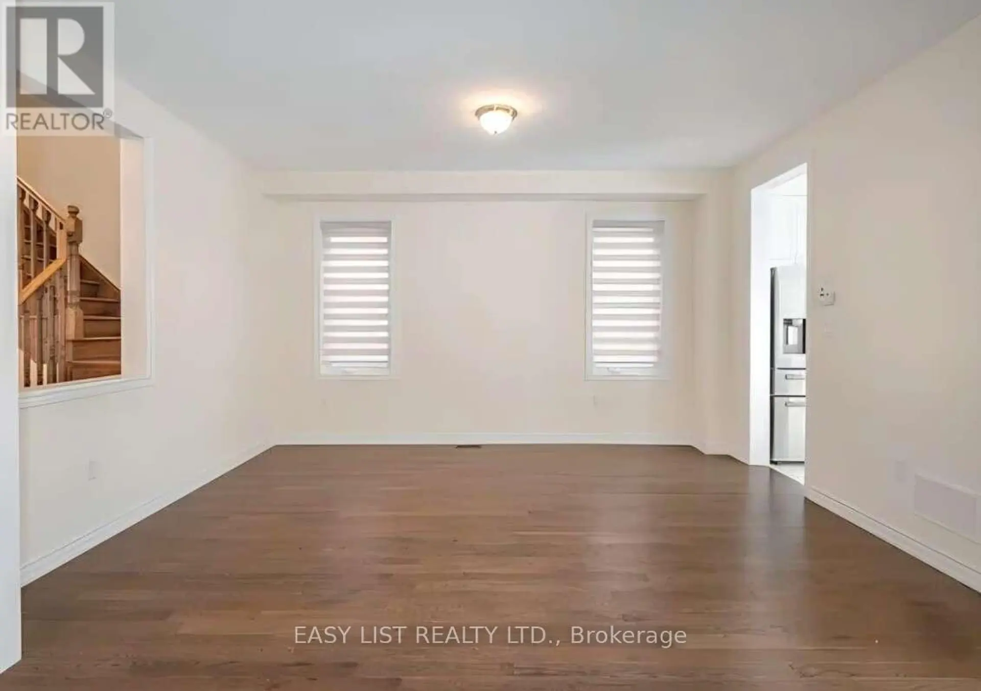 37 ROYAL FERN CRESCENT - Image 4