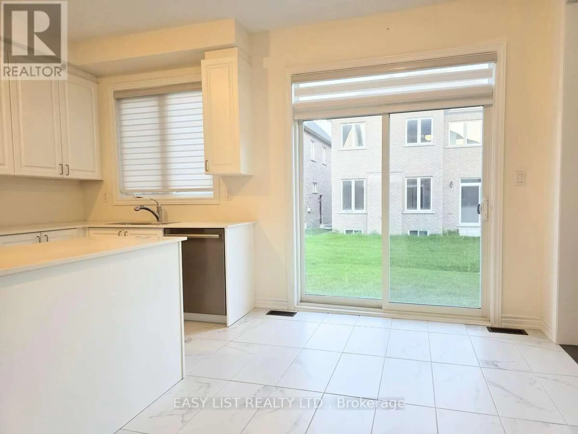 37 ROYAL FERN CRESCENT - Image 6