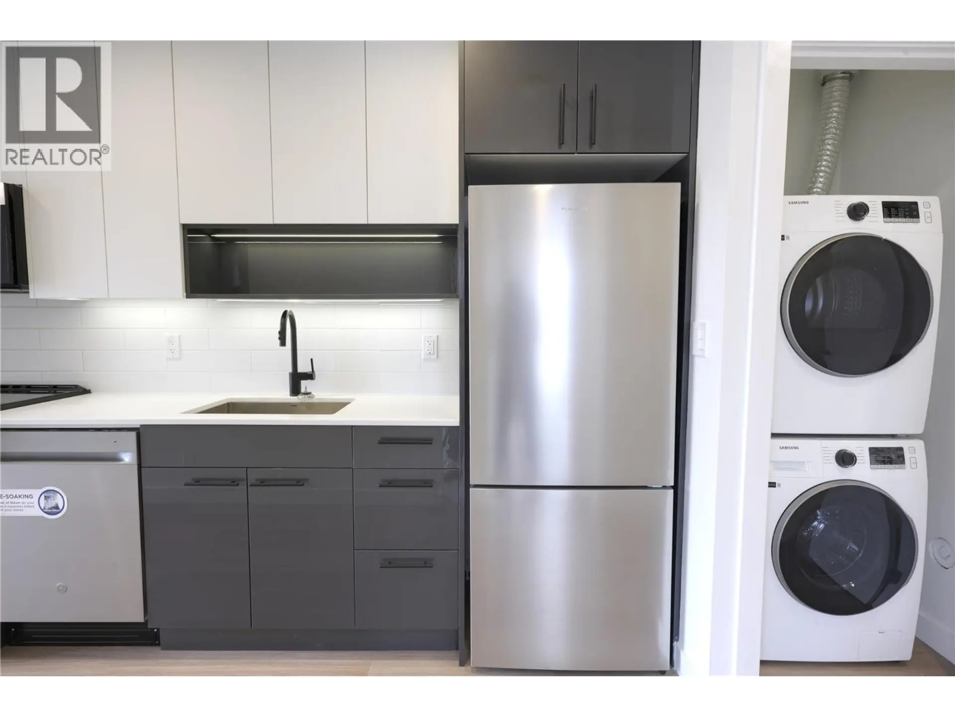 #510 1380 Pridham Avenue - Image 10