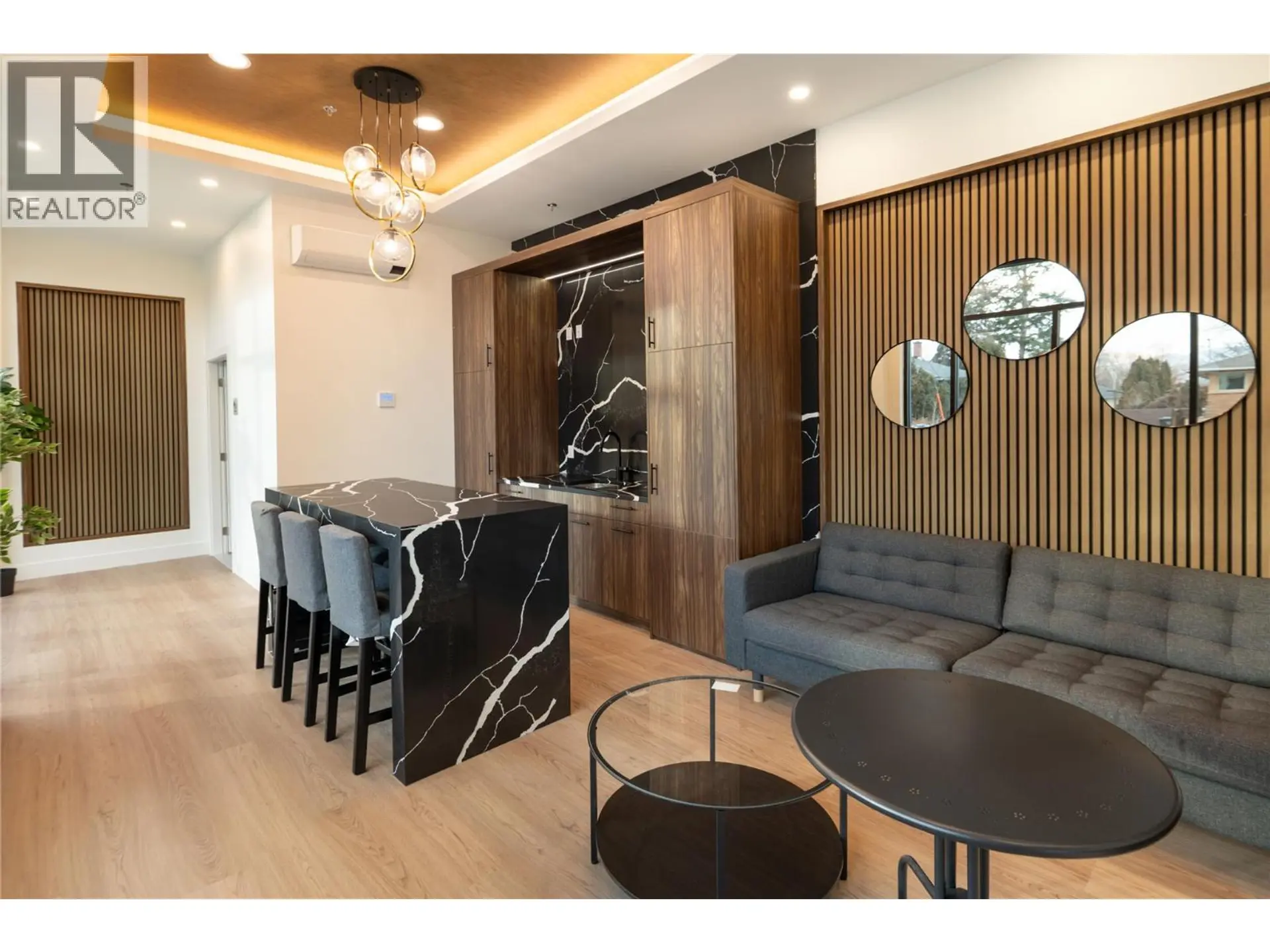 #510 1380 Pridham Avenue - Image 13