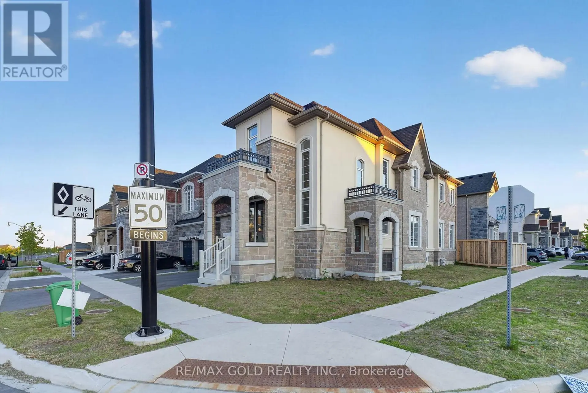 556 BRISDALE DRIVE - Image 3