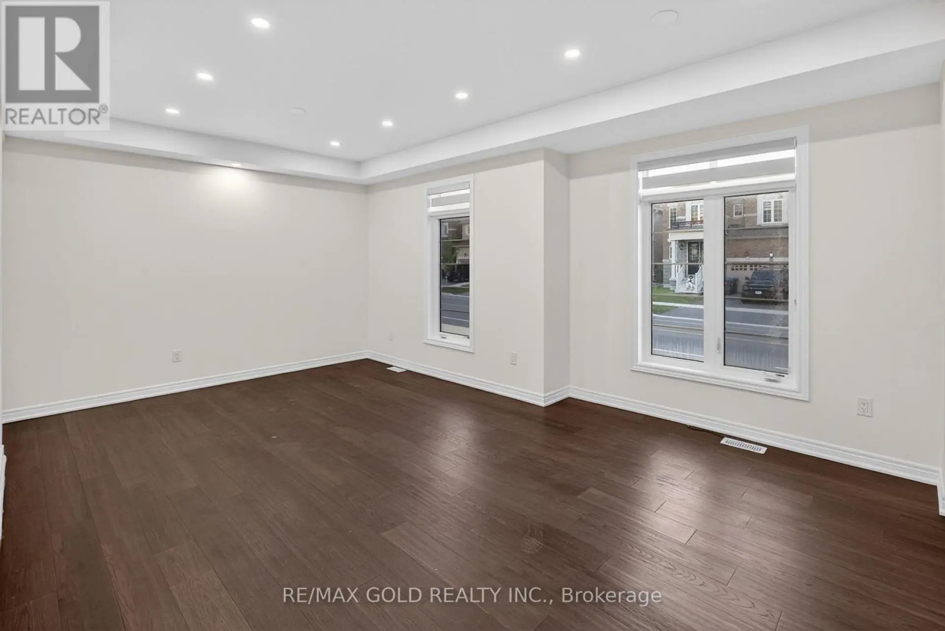 556 BRISDALE DRIVE - Image 6