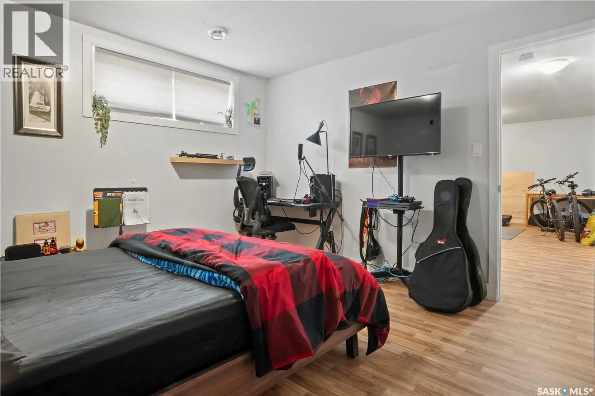 5449 Jim Cairns BOULEVARD - Image 13