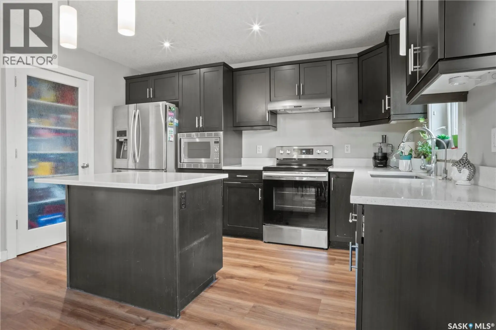 5449 Jim Cairns BOULEVARD - Image 6