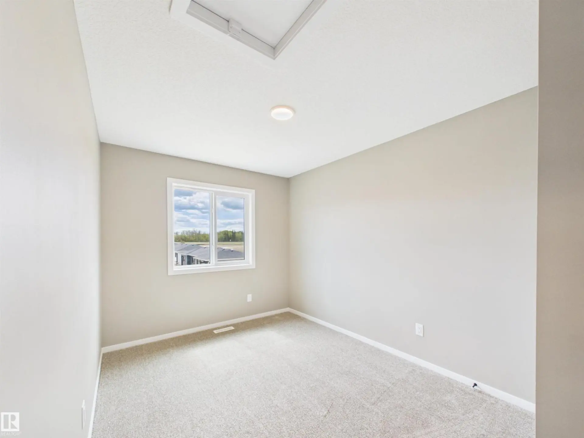 115 BRICKYARD DR - Image 9