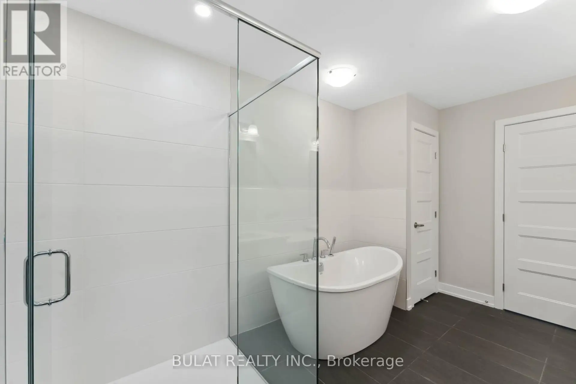 1357 KITCHENER AVENUE - Image 16