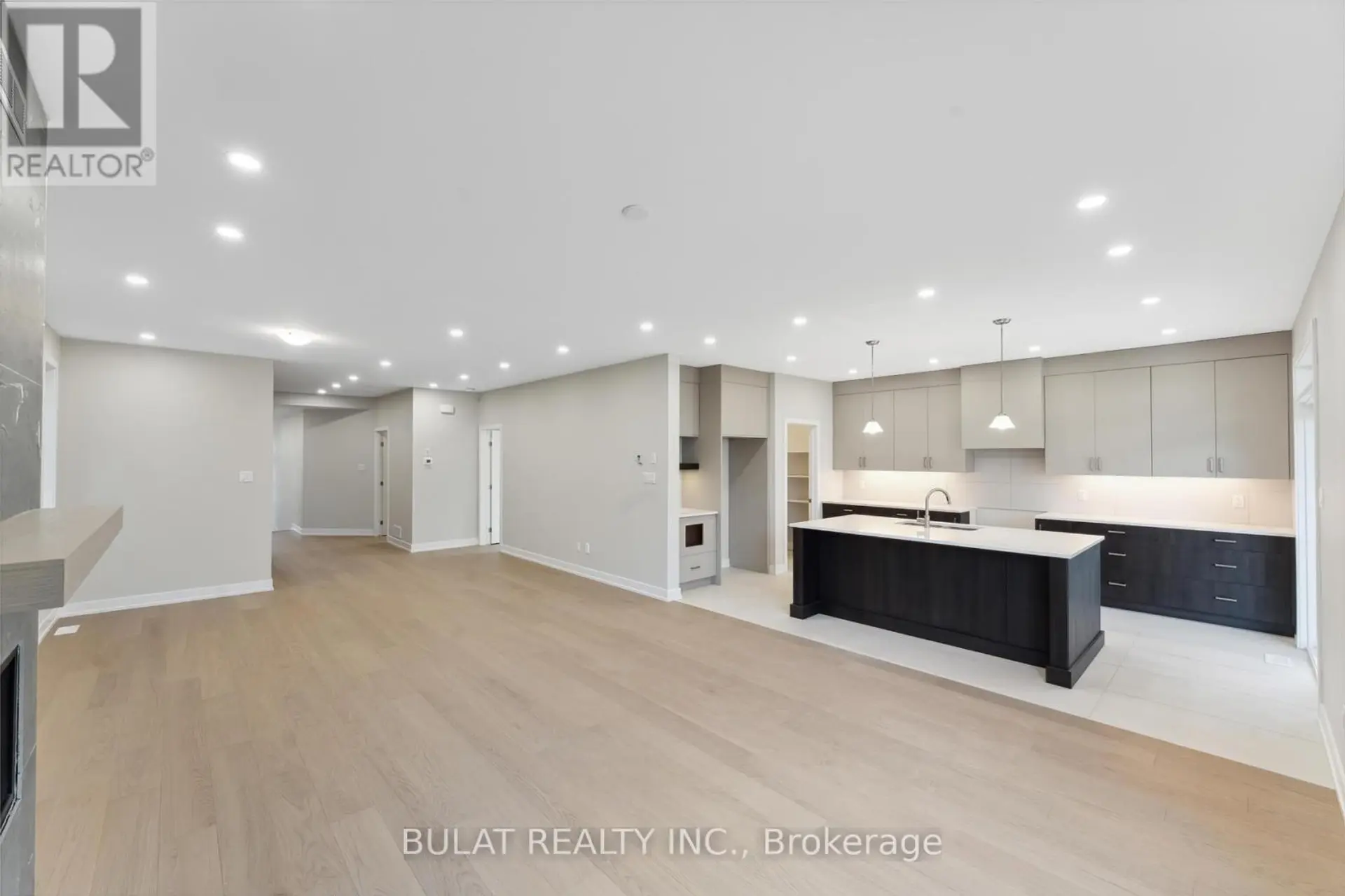 1357 KITCHENER AVENUE - Image 4