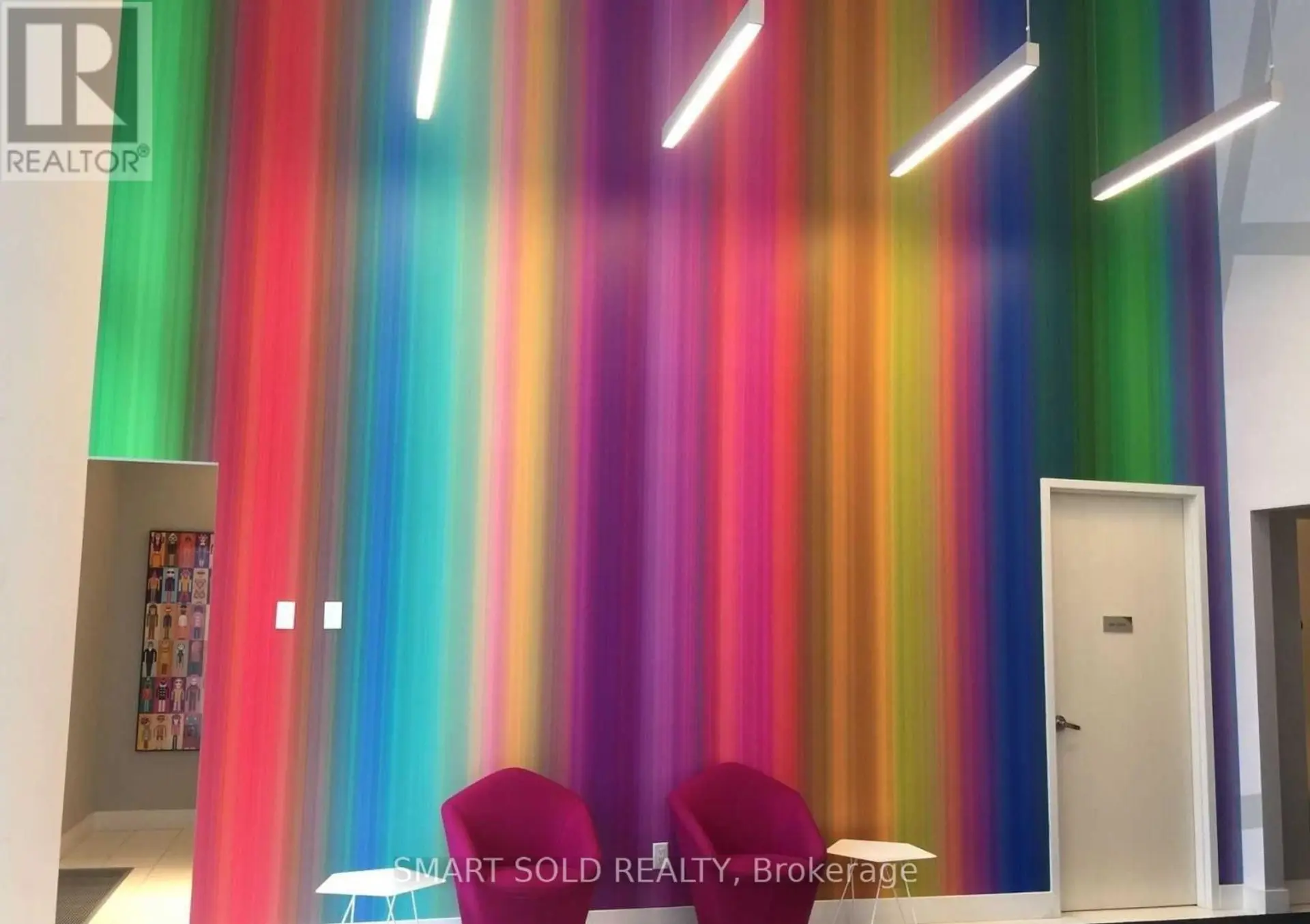 #810 30 ROEHAMPTON AVENUE - Image 3