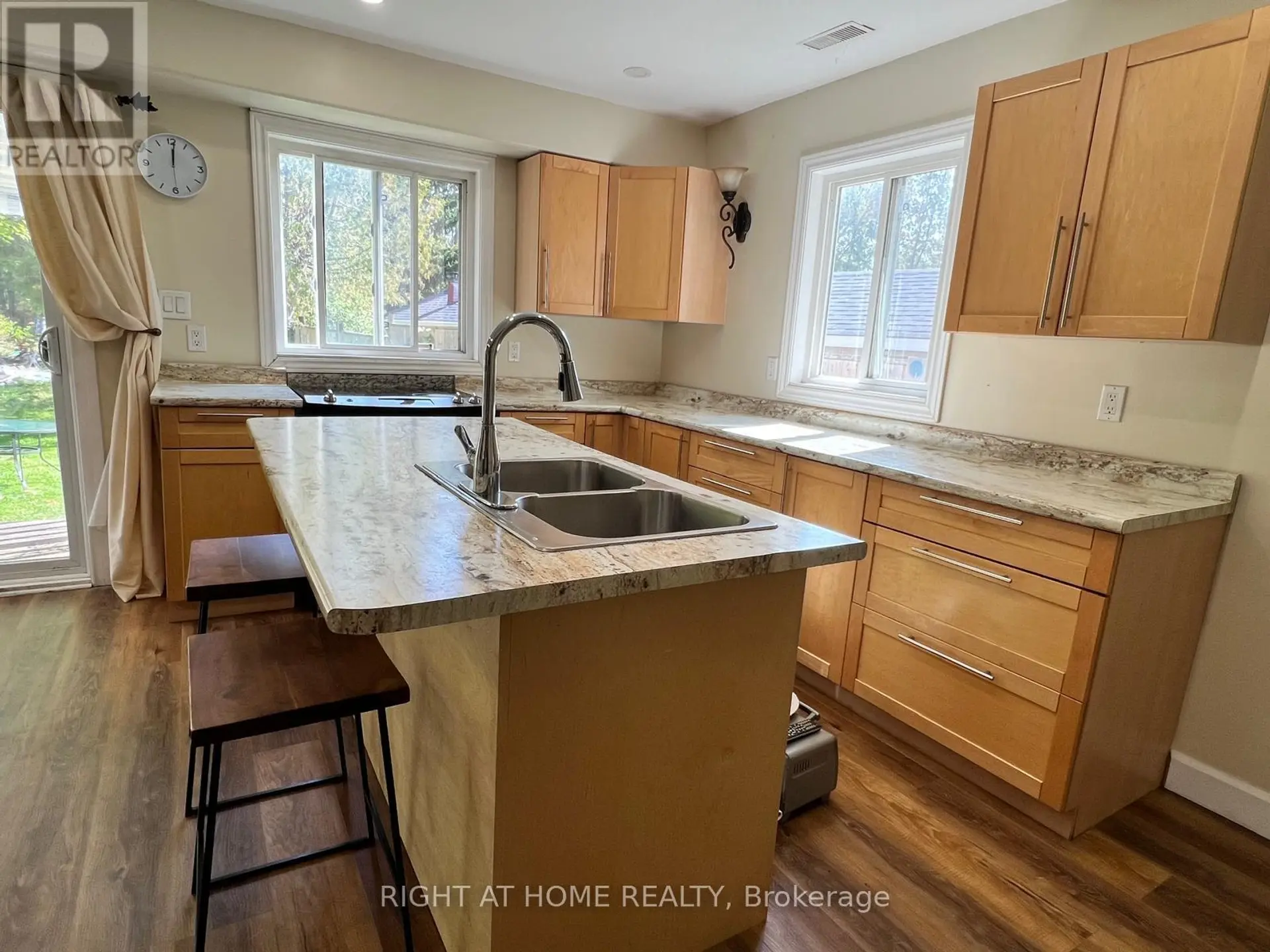 3273 COVE AVENUE - Image 4