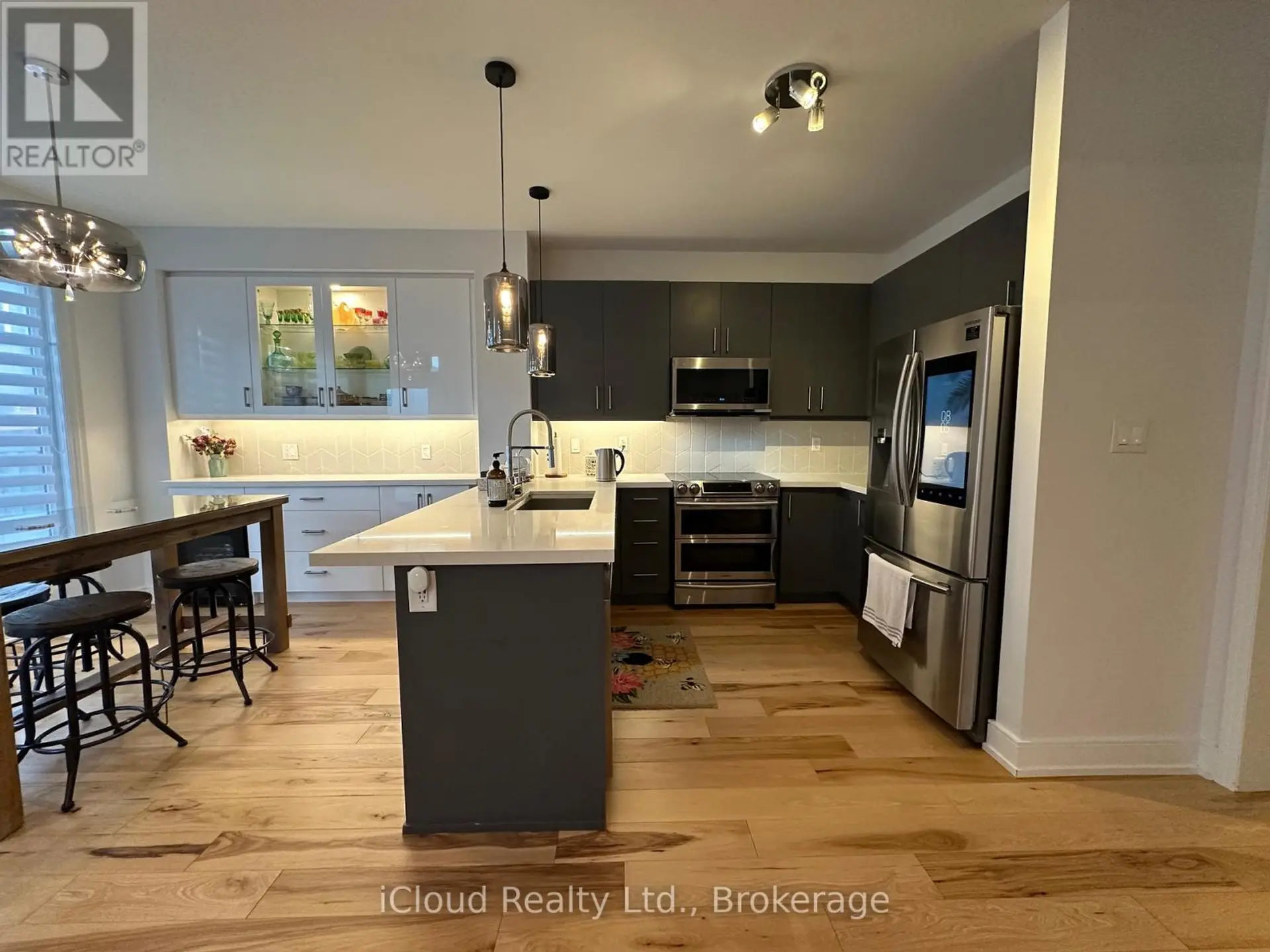 433 JELINIK TERRACE - Image 10