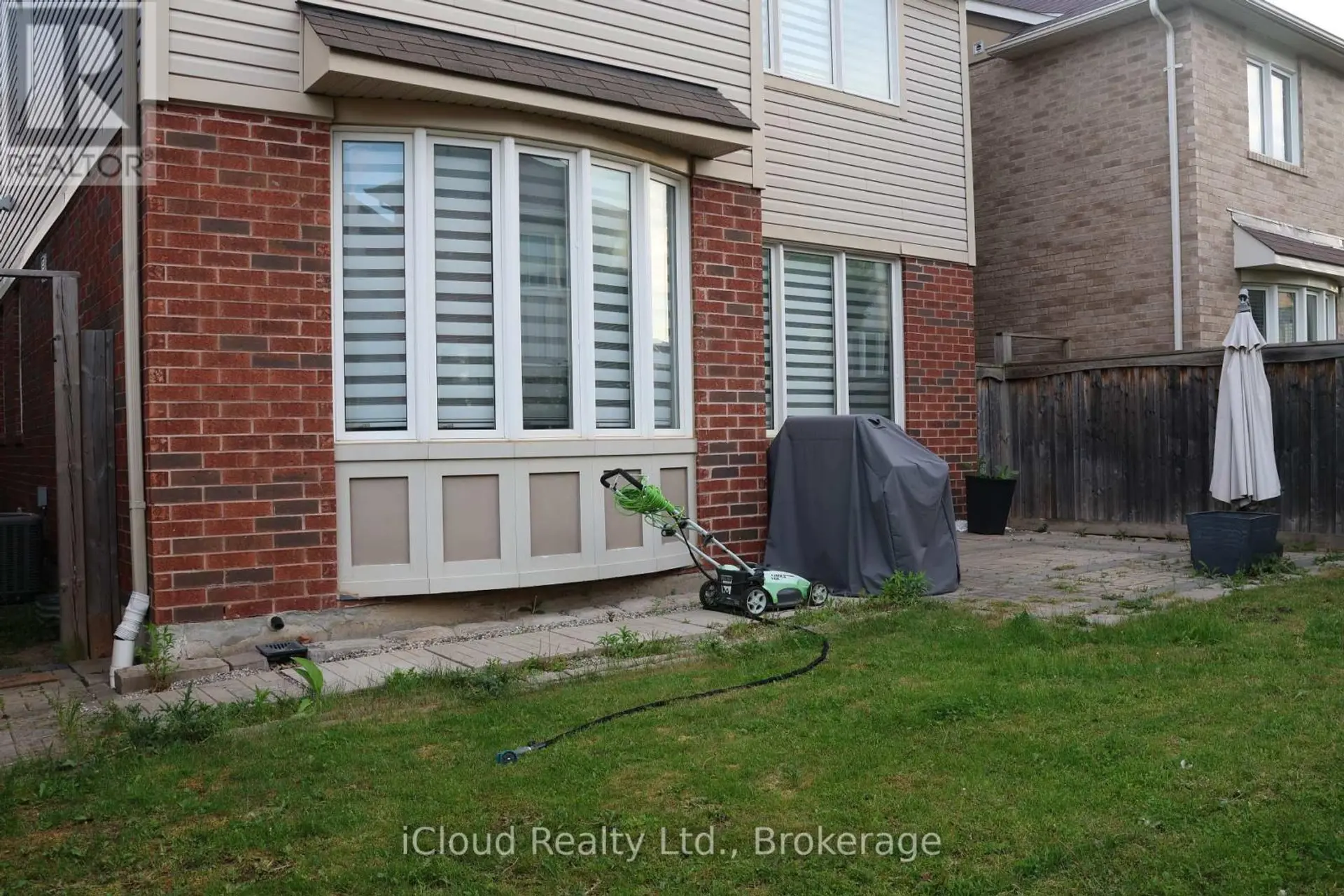433 JELINIK TERRACE - Image 17