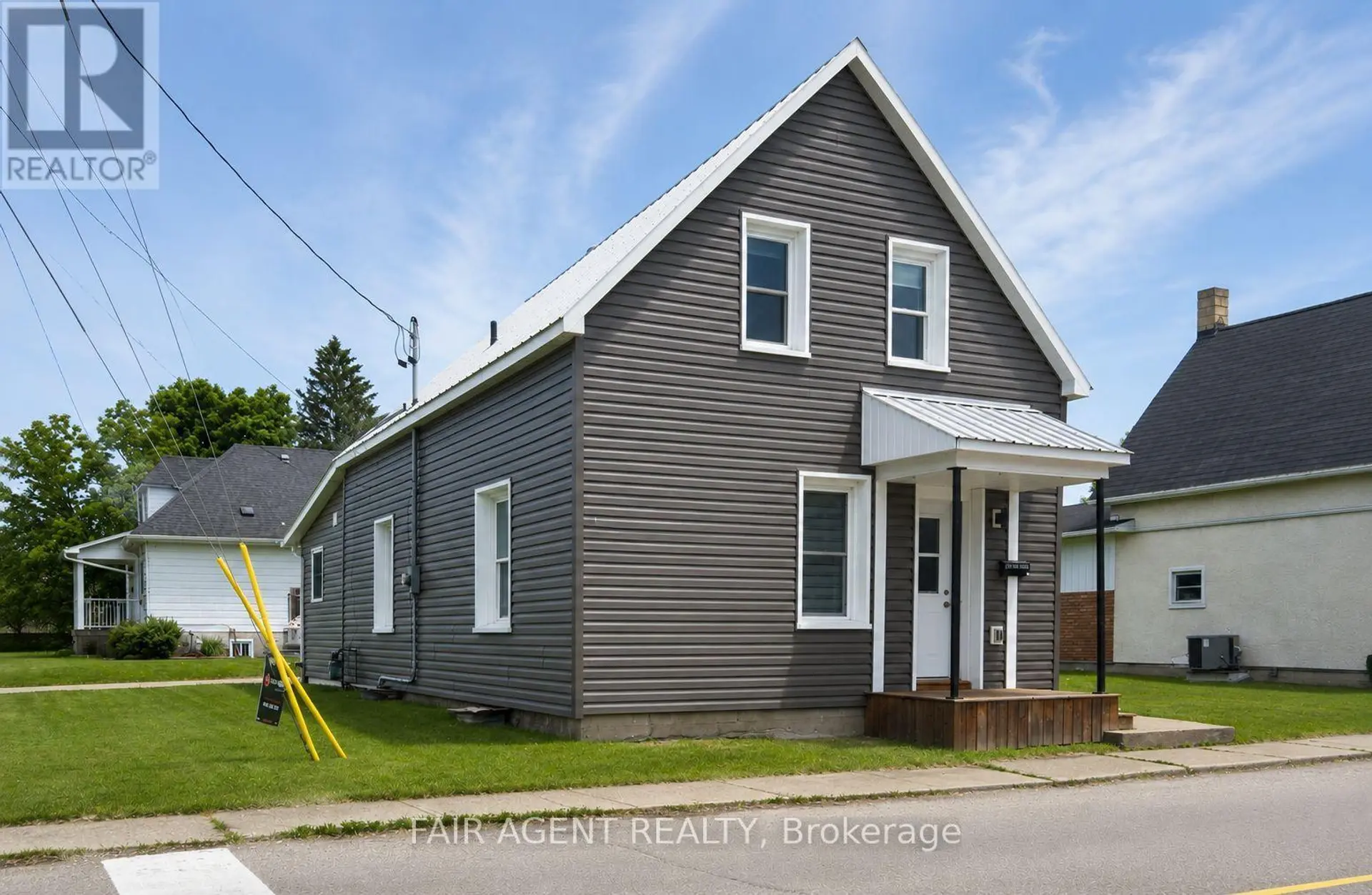 81 BANK STREET S - Image 2