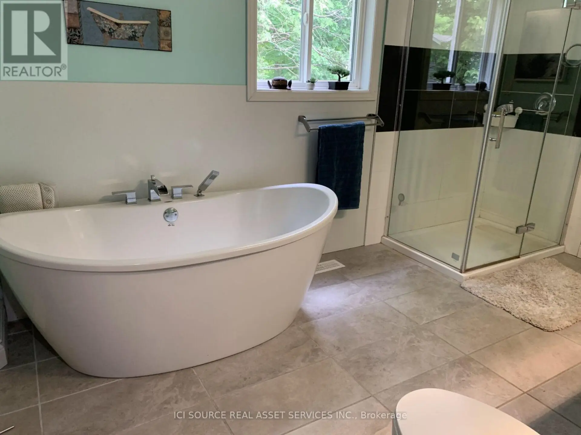 249 BORDEN ROAD - Image 13