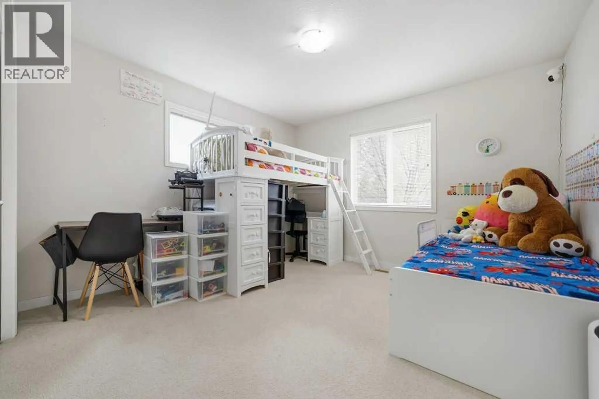 #6 109 Silkstone Road W - Image 11
