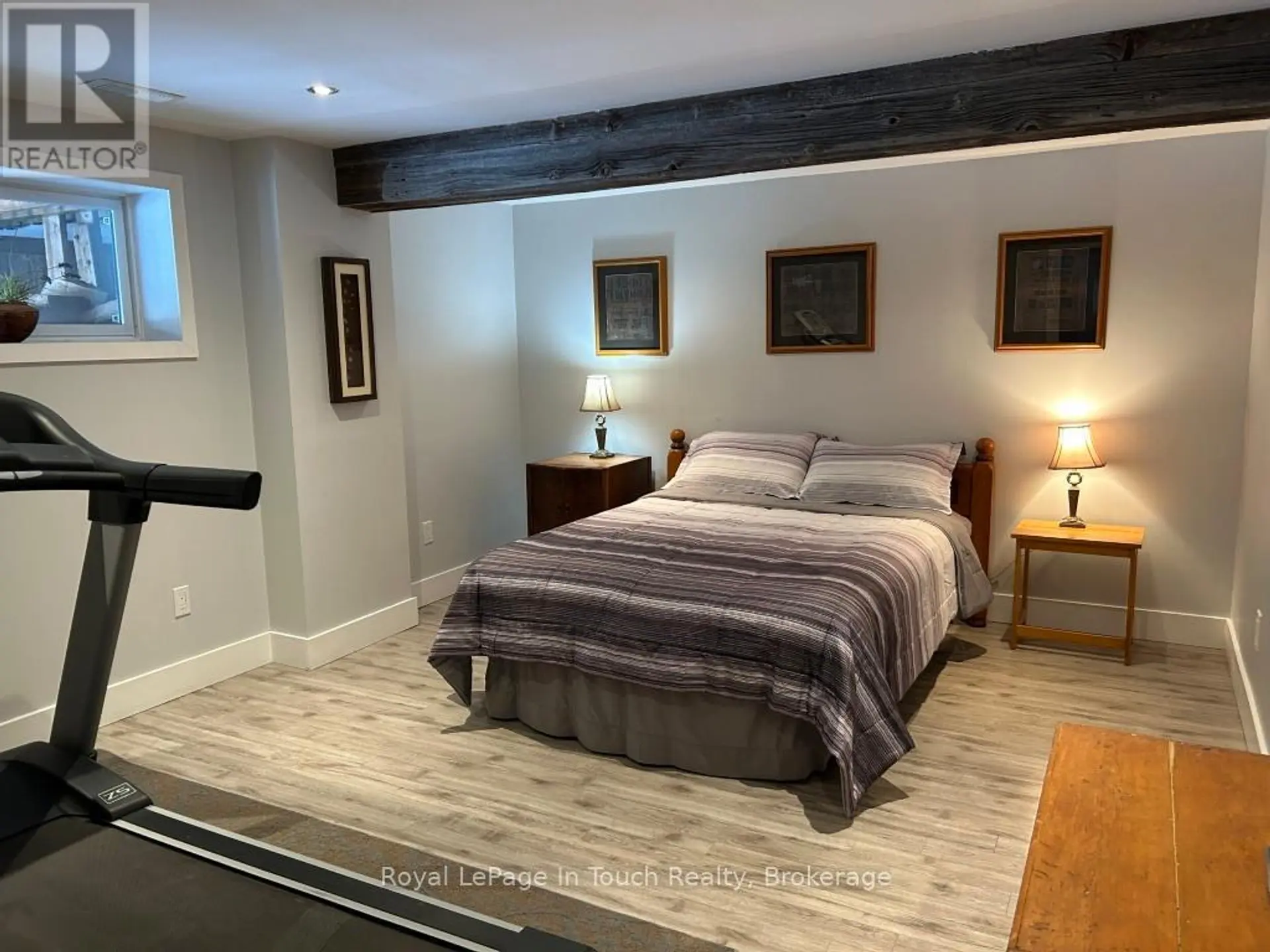 36 MEADOWS AVENUE - Image 14